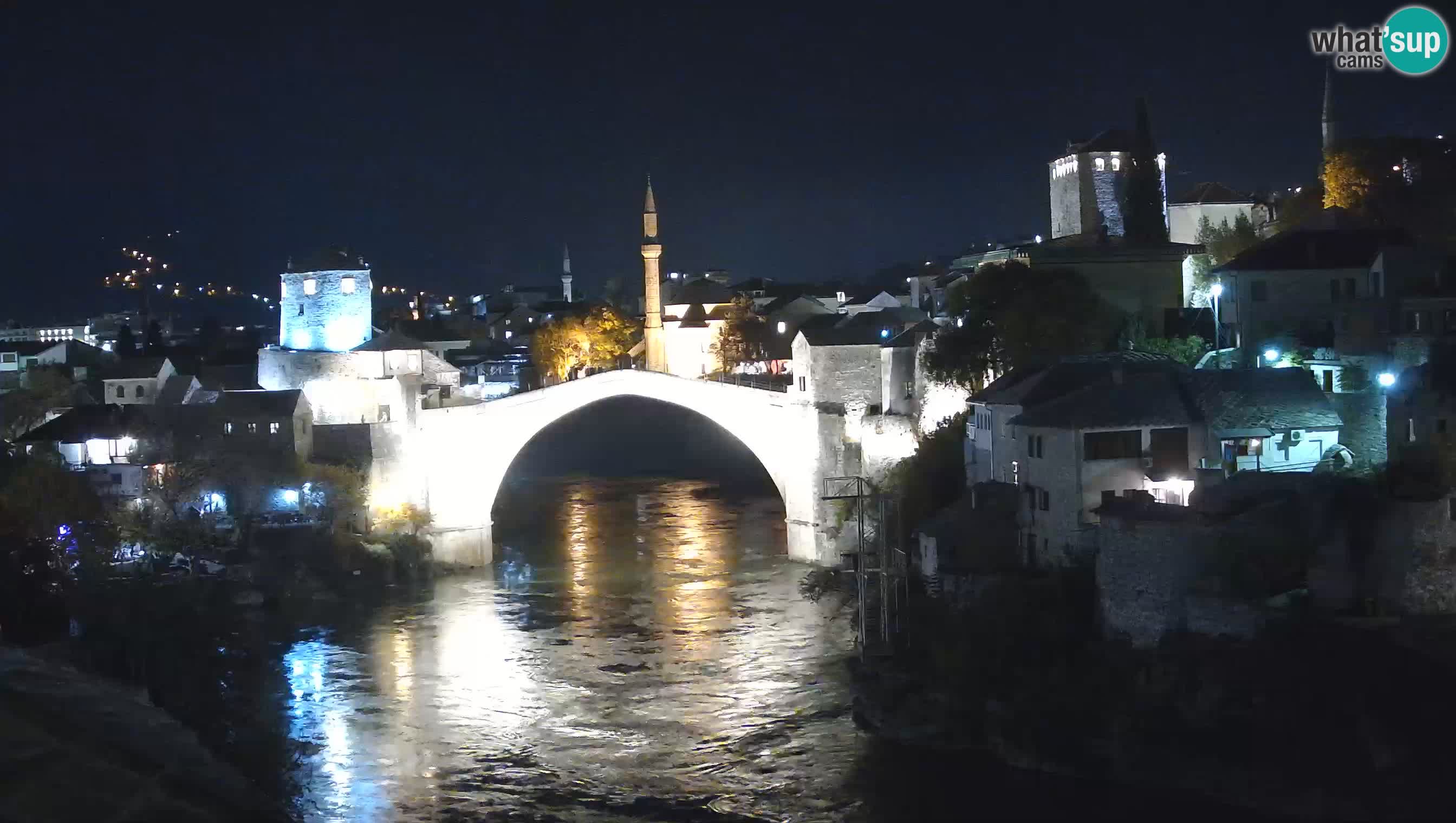 Mostar webkamera – Die Alte Brücke über den Fluss Neretva