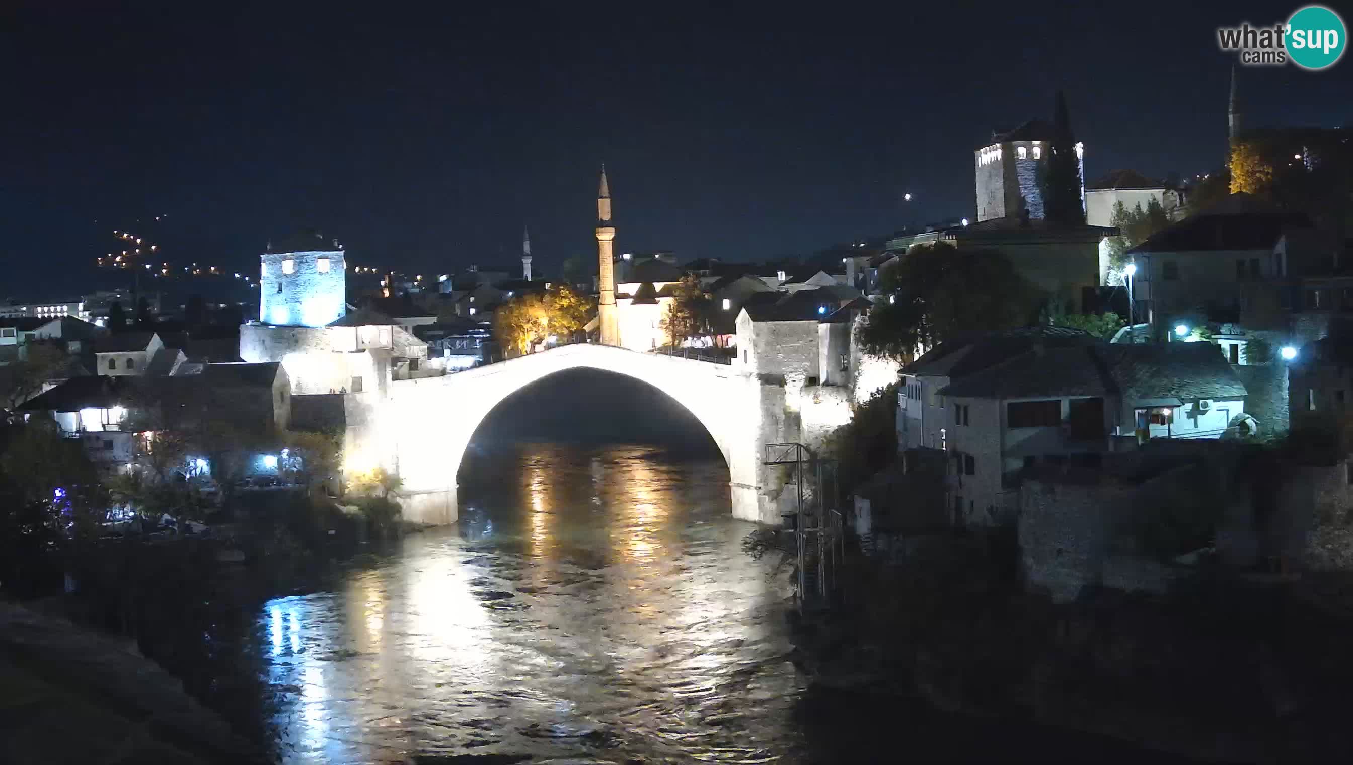 Mostar webkamera – Die Alte Brücke über den Fluss Neretva