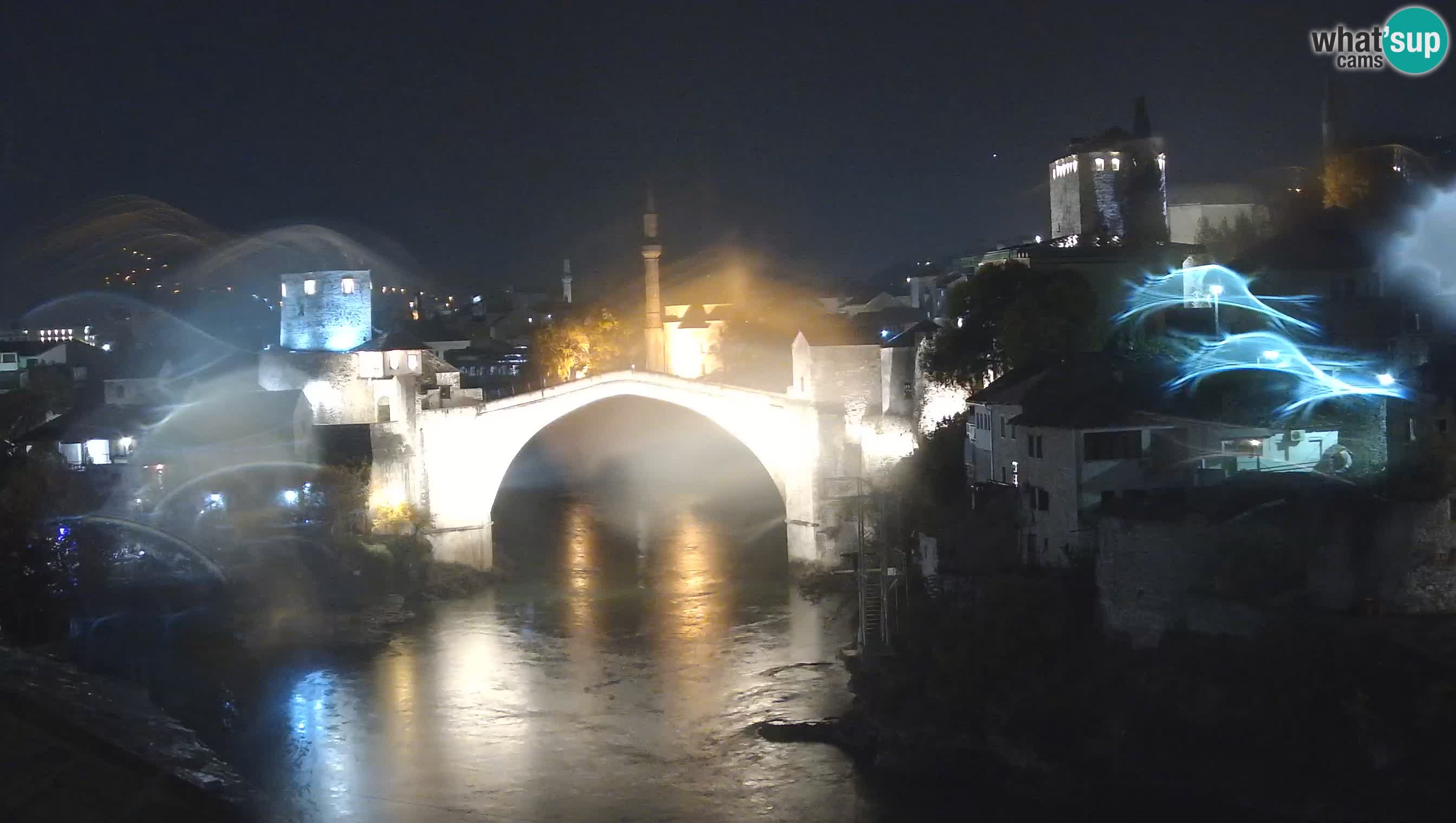 Mostar webkamera – Die Alte Brücke über den Fluss Neretva