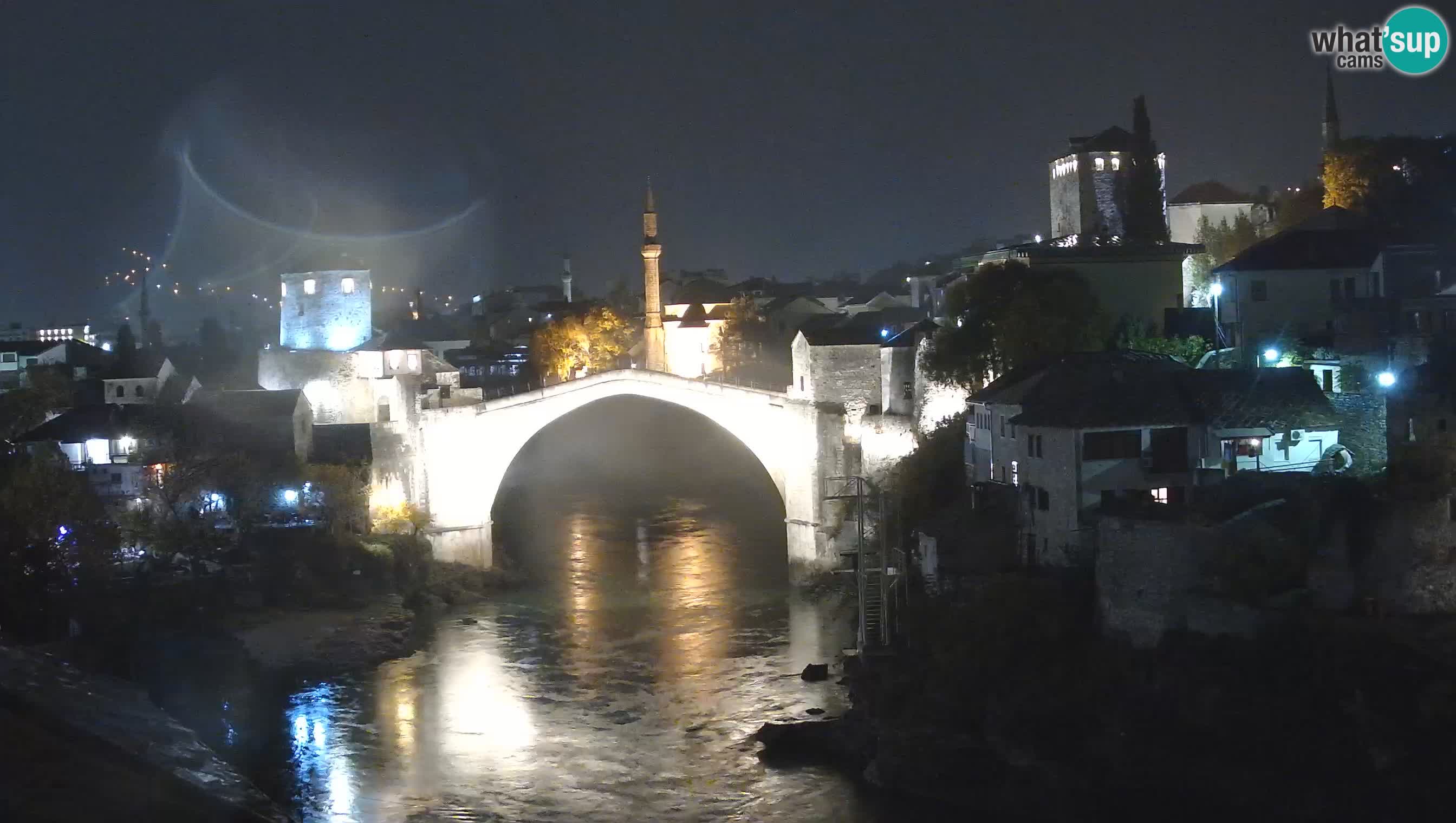 Mostar webkamera – Die Alte Brücke über den Fluss Neretva