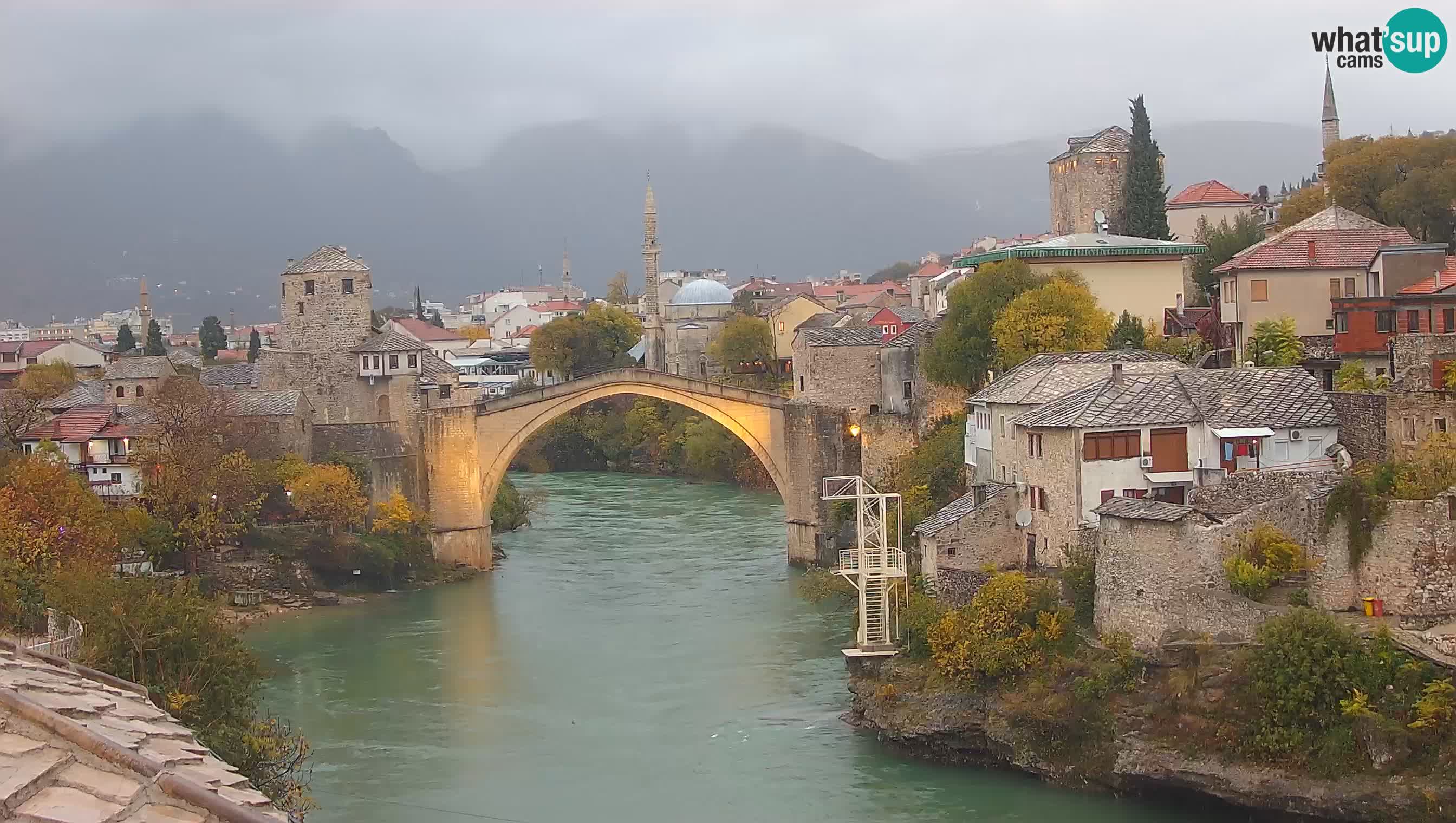 Cámara web de Mostar – El Viejo Puente sobre el río Neretva