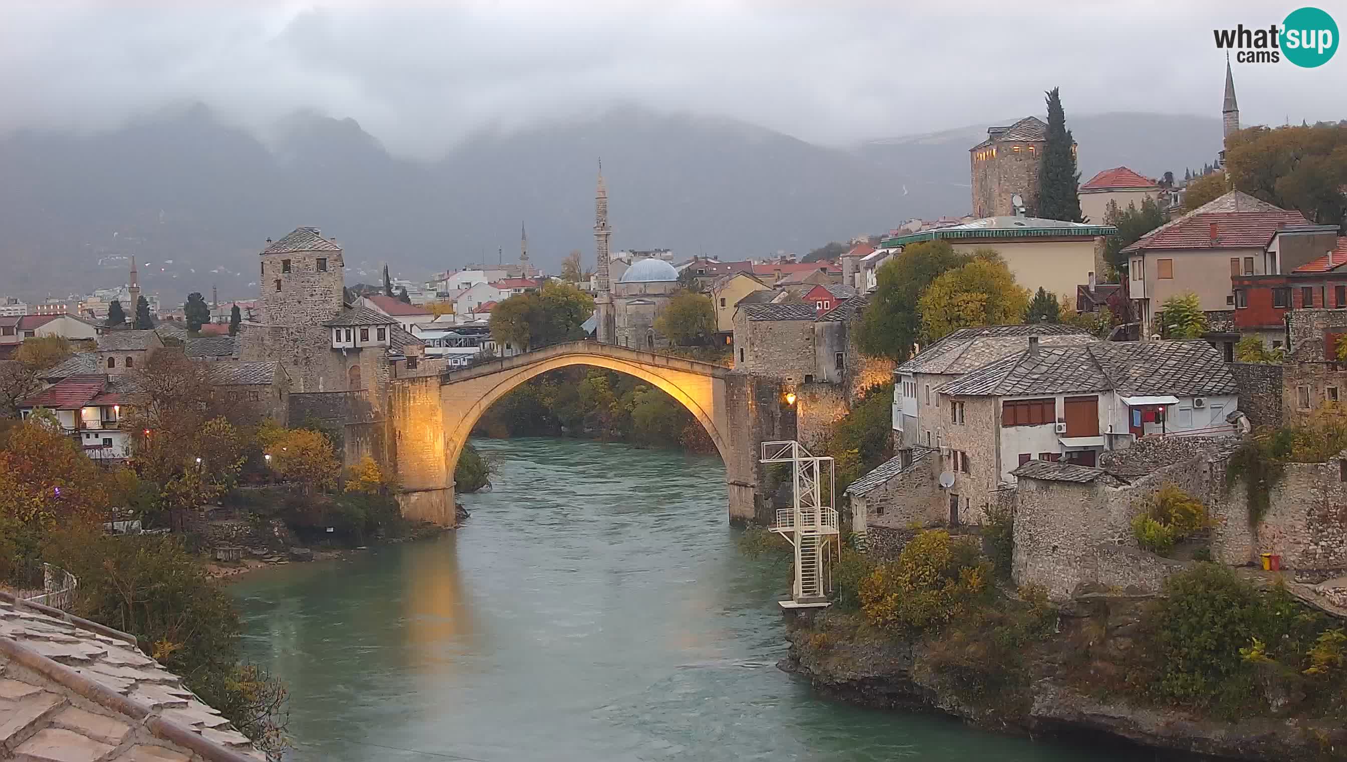 Cámara web de Mostar – El Viejo Puente sobre el río Neretva