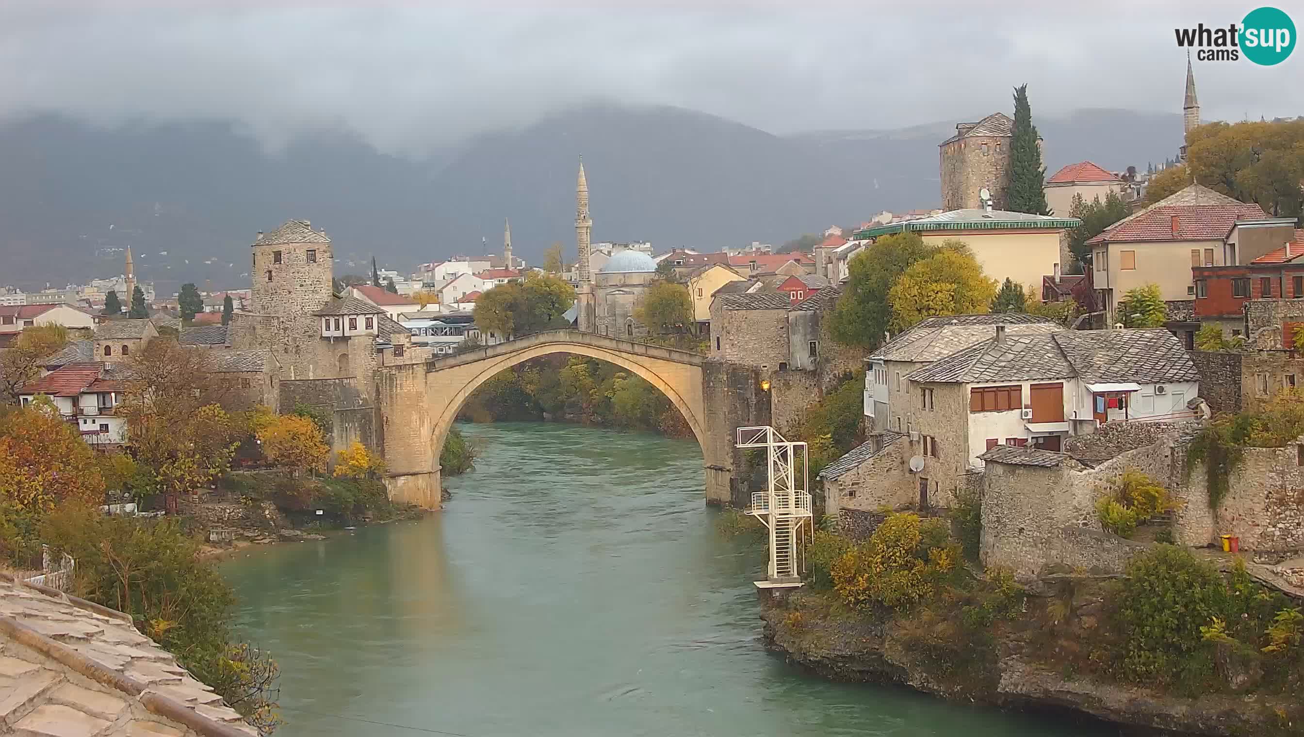 Cámara web de Mostar – El Viejo Puente sobre el río Neretva