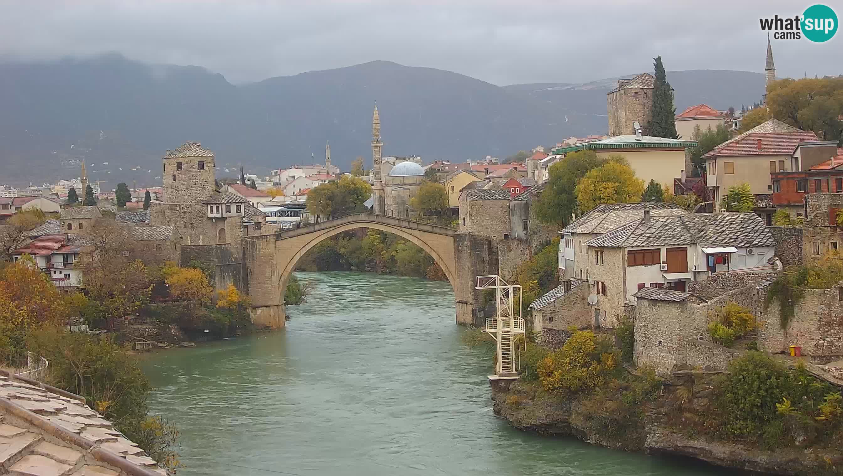 Cámara web de Mostar – El Viejo Puente sobre el río Neretva