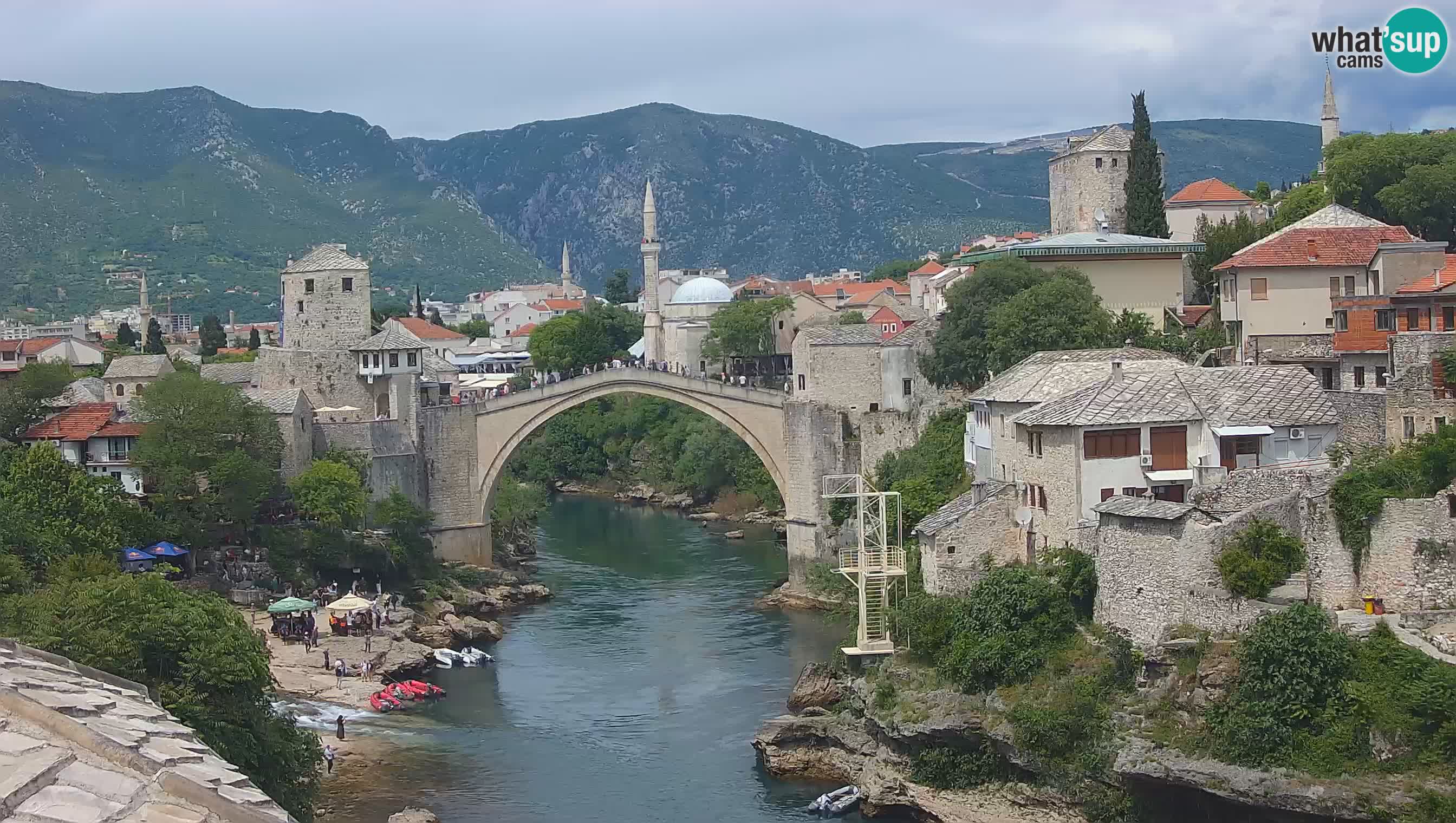 Cámara web de Mostar – El Viejo Puente sobre el río Neretva