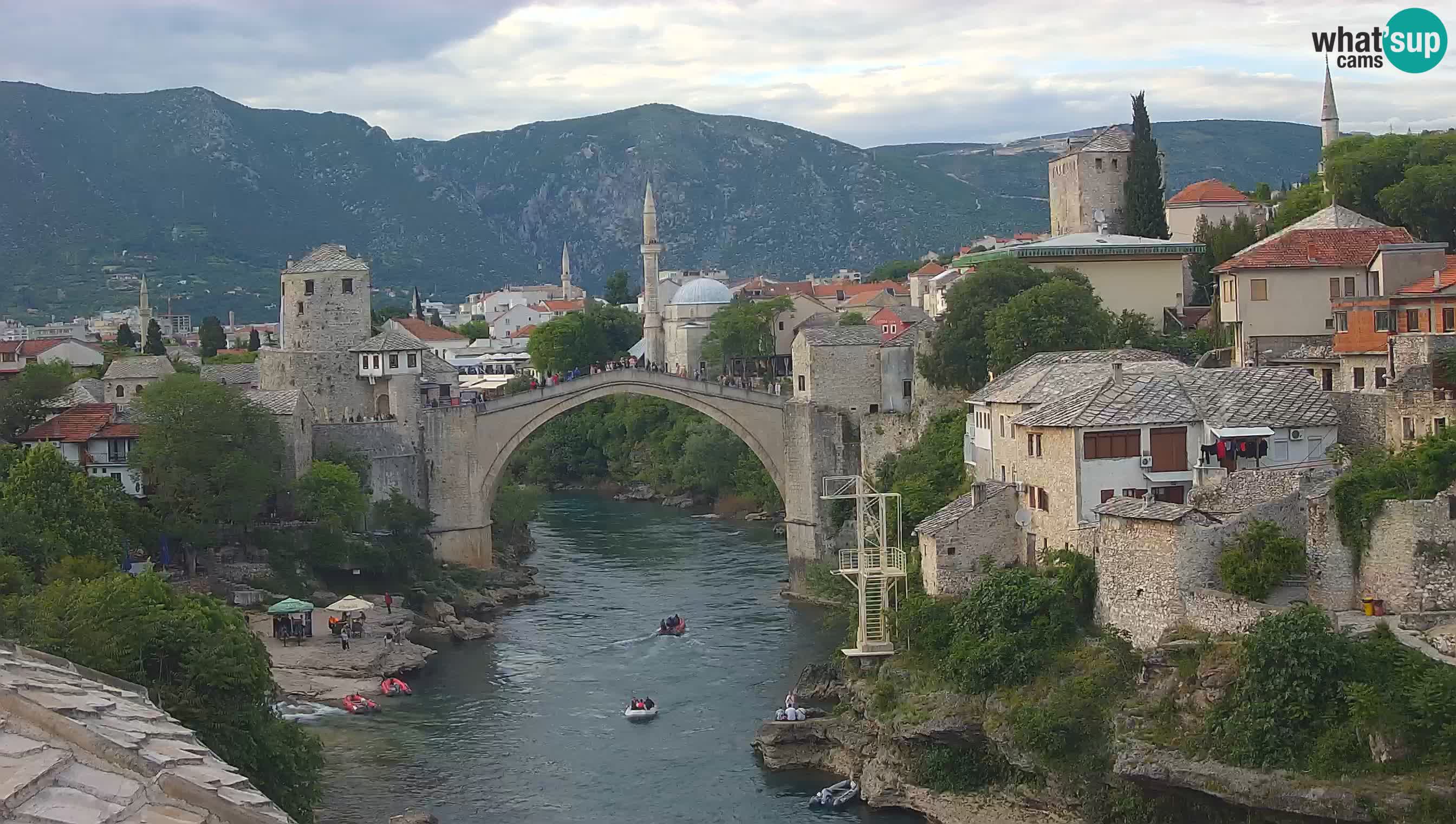 Cámara web de Mostar – El Viejo Puente sobre el río Neretva
