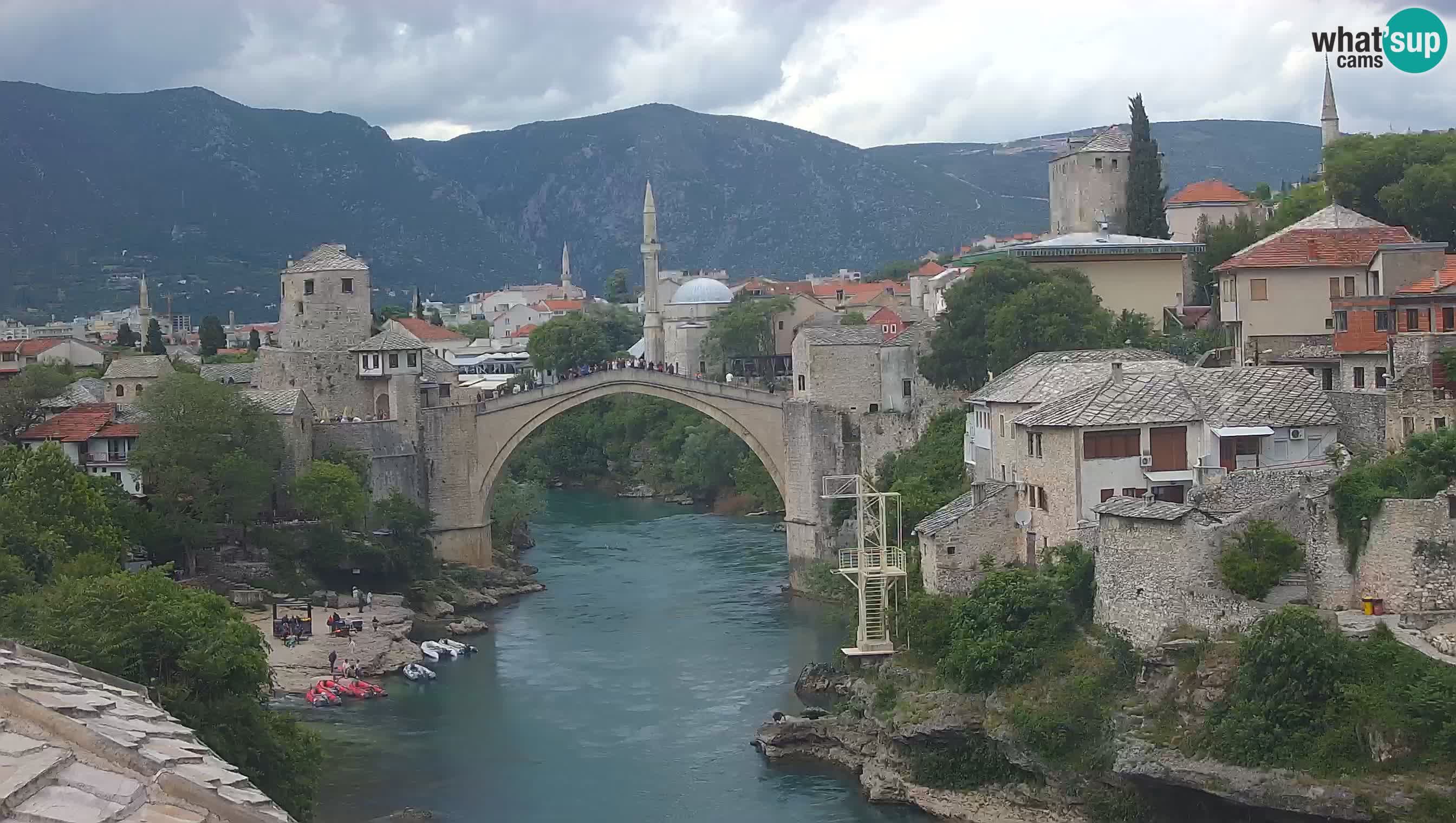 Cámara web de Mostar – El Viejo Puente sobre el río Neretva