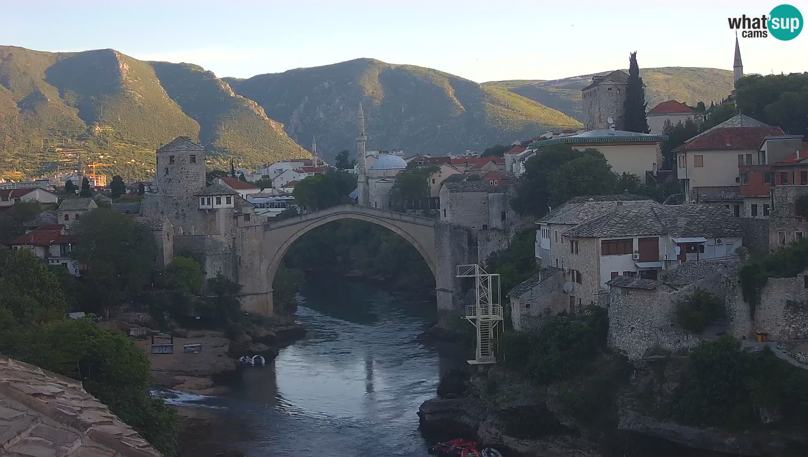 Cámara web de Mostar – El Viejo Puente sobre el río Neretva