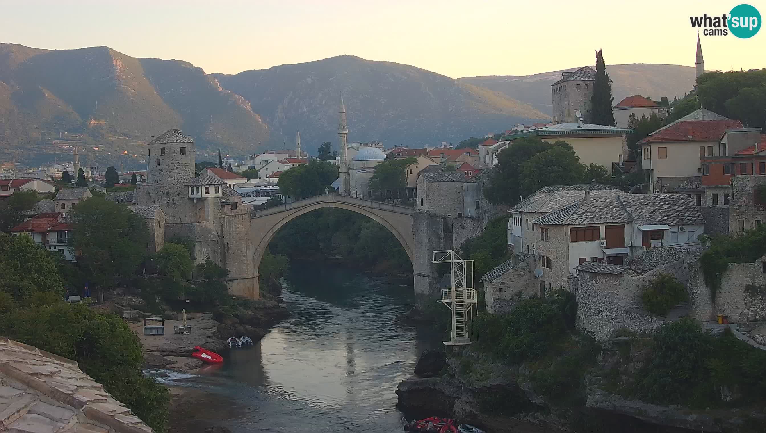 Cámara web de Mostar – El Viejo Puente sobre el río Neretva