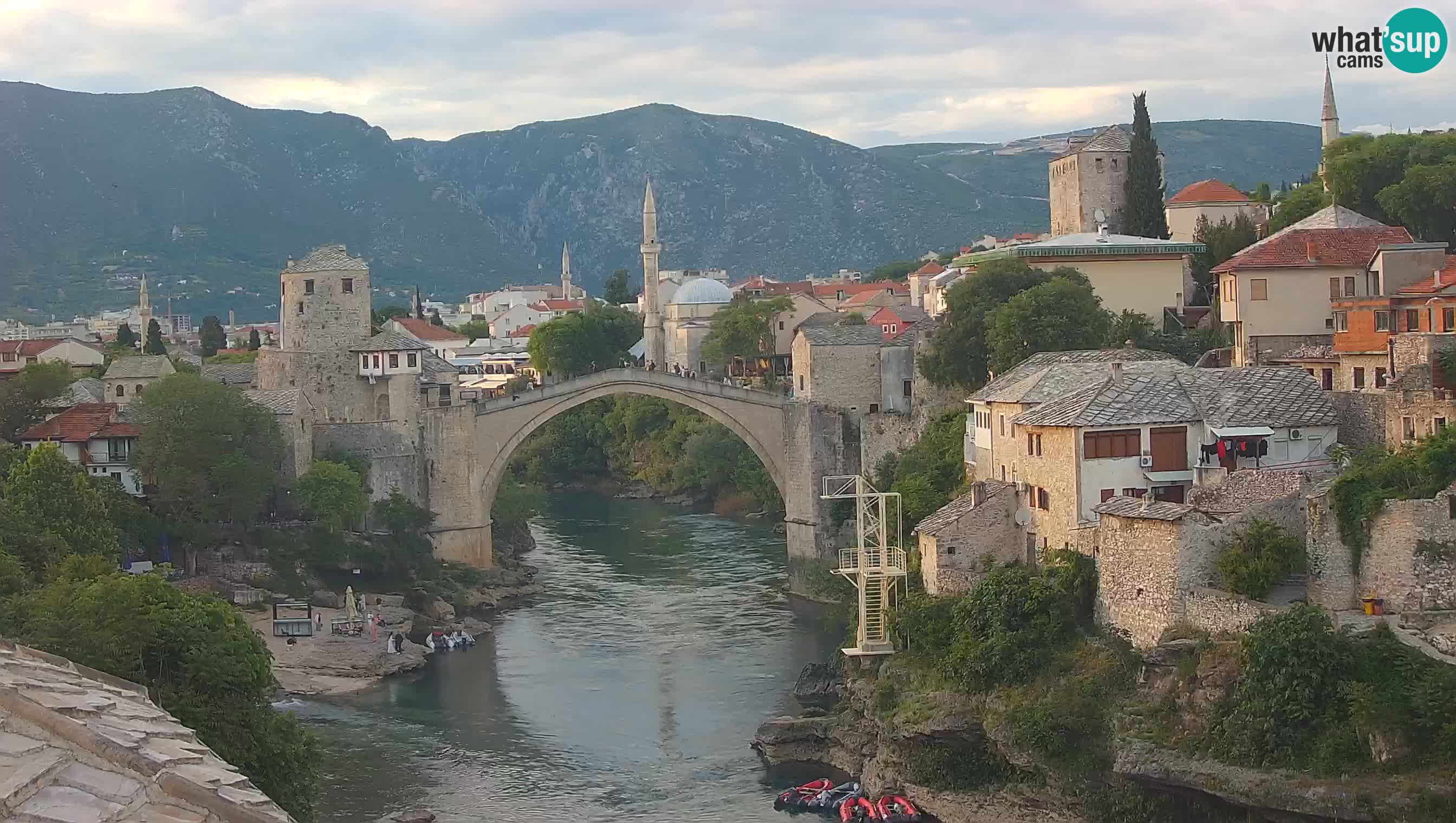 Cámara web de Mostar – El Viejo Puente sobre el río Neretva