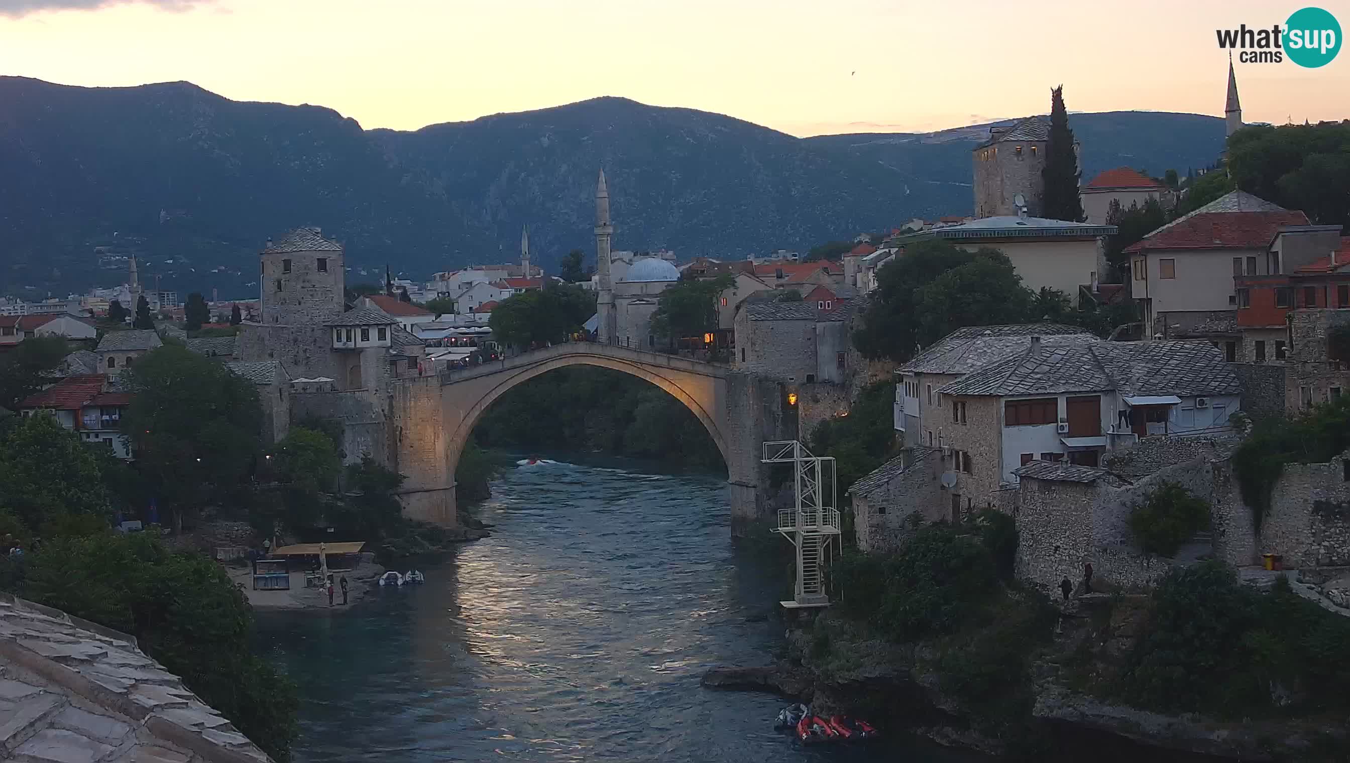 Webcam de Mostar – Le Vieux Pont sur la rivière Neretva