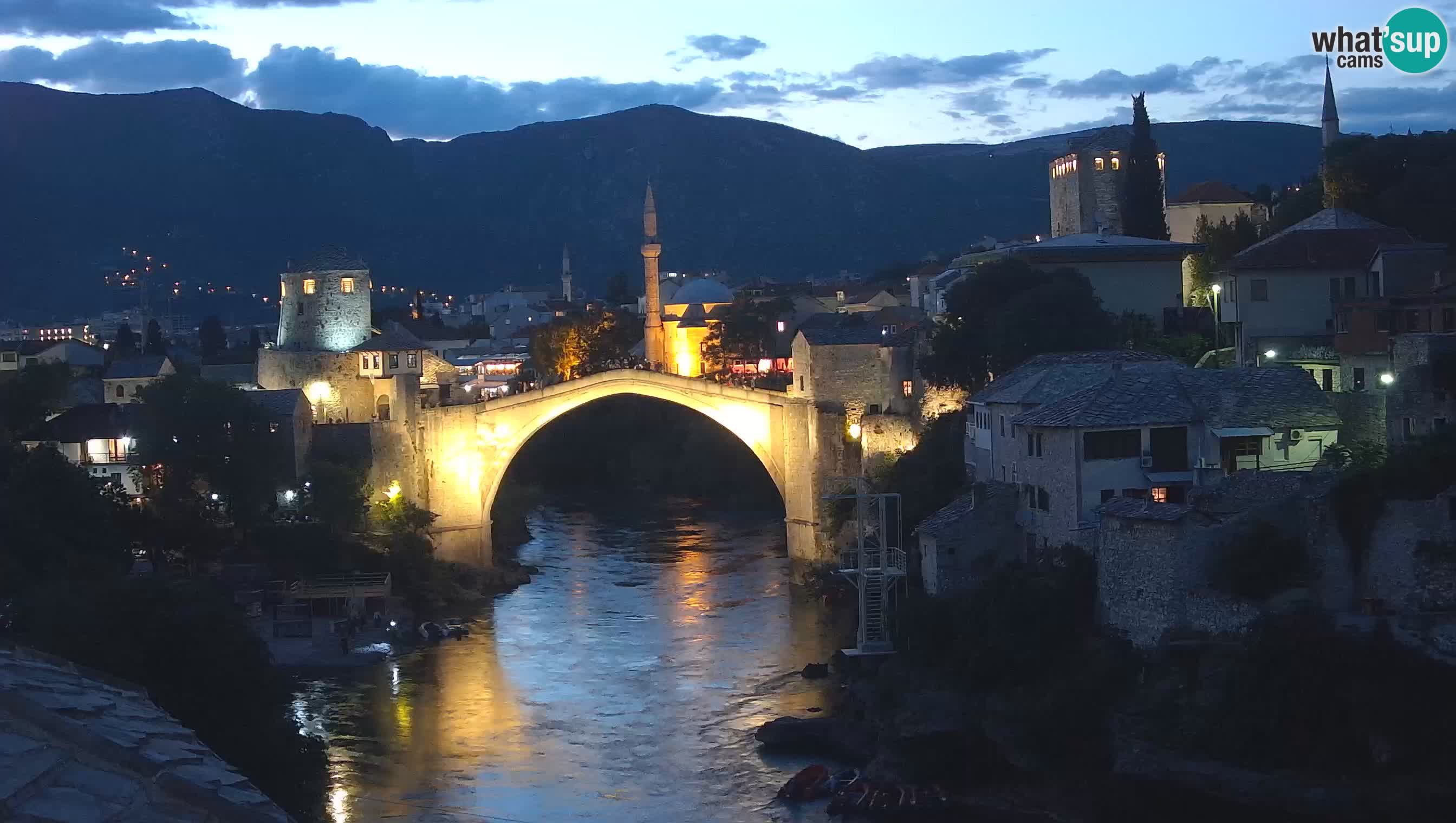 Cámara web de Mostar – El Viejo Puente sobre el río Neretva