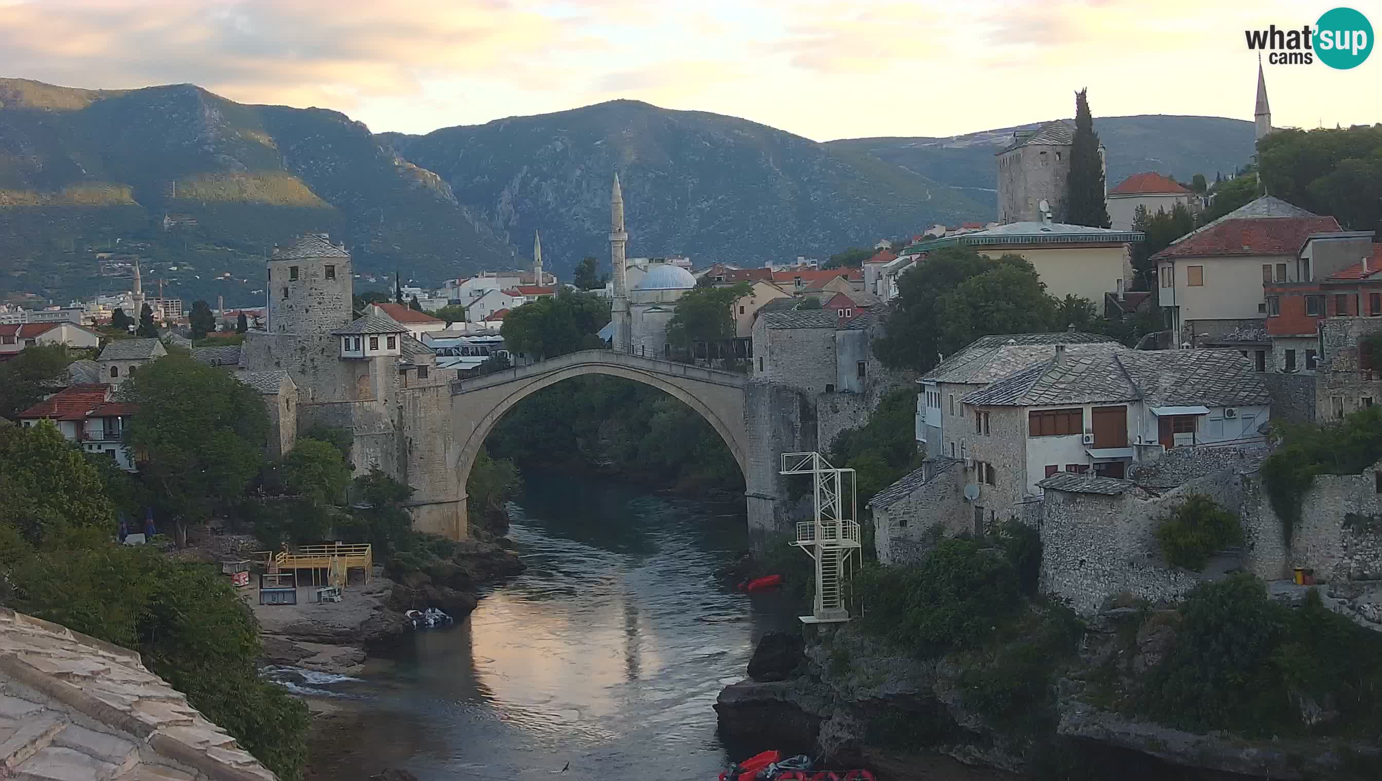 Webcam de Mostar – Le Vieux Pont sur la rivière Neretva