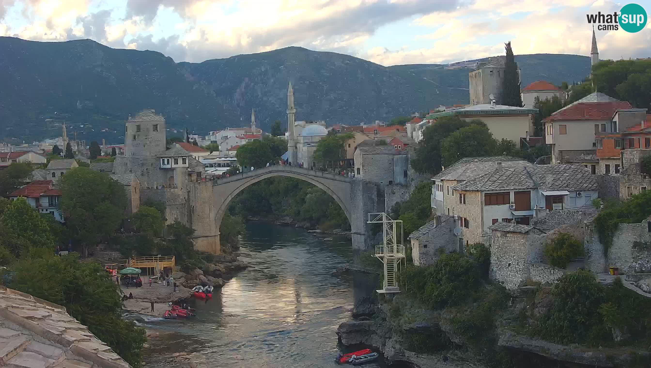 Webcam de Mostar – Le Vieux Pont sur la rivière Neretva
