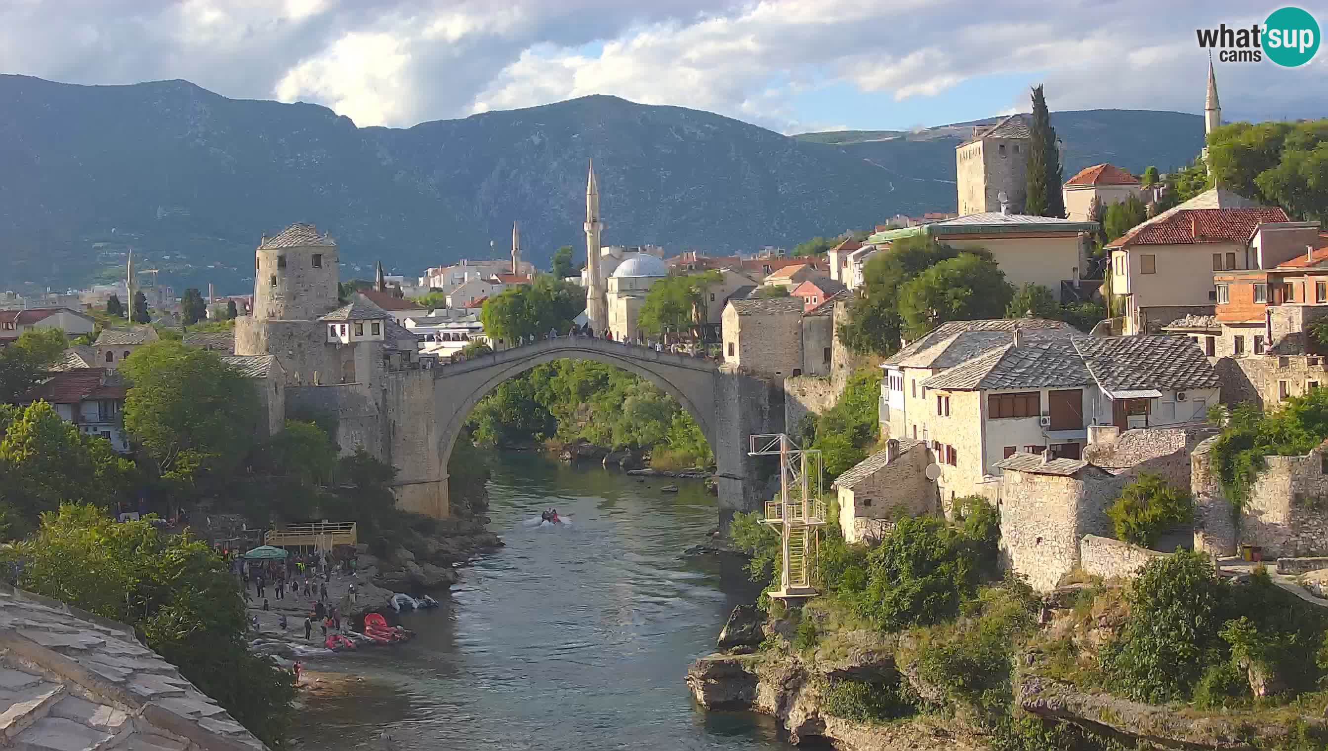 Cámara web de Mostar – El Viejo Puente sobre el río Neretva