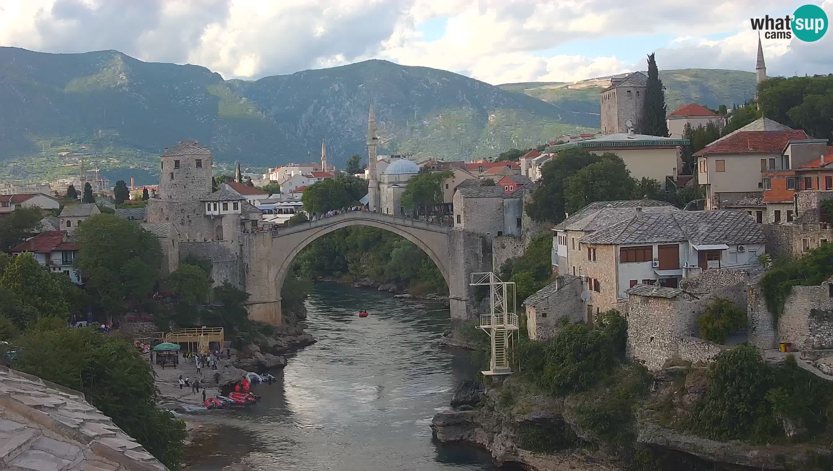 Cámara web de Mostar – El Viejo Puente sobre el río Neretva