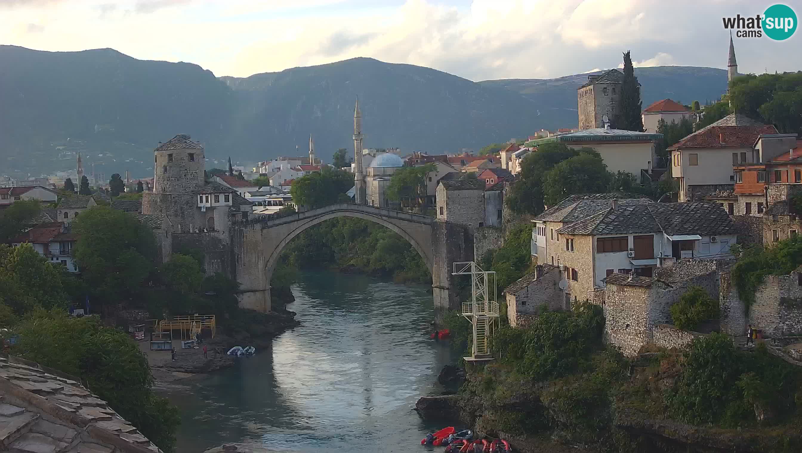 Cámara web de Mostar – El Viejo Puente sobre el río Neretva