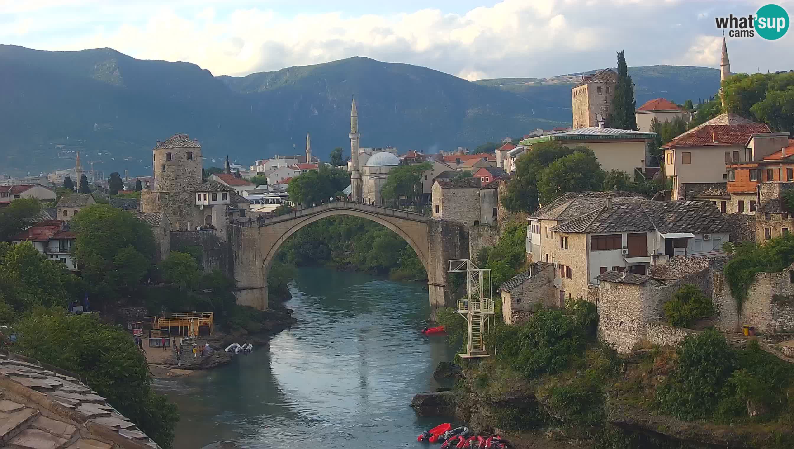 Cámara web de Mostar – El Viejo Puente sobre el río Neretva