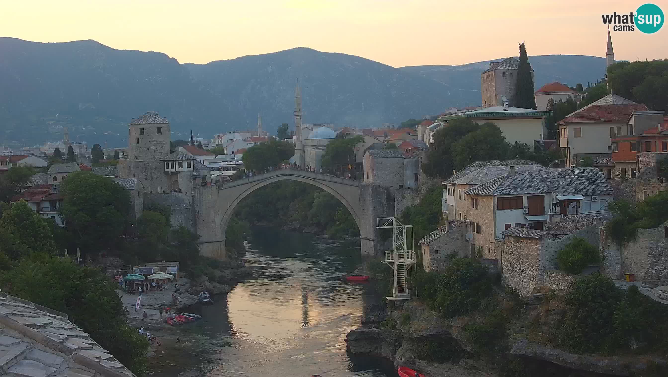 Cámara web de Mostar – El Viejo Puente sobre el río Neretva