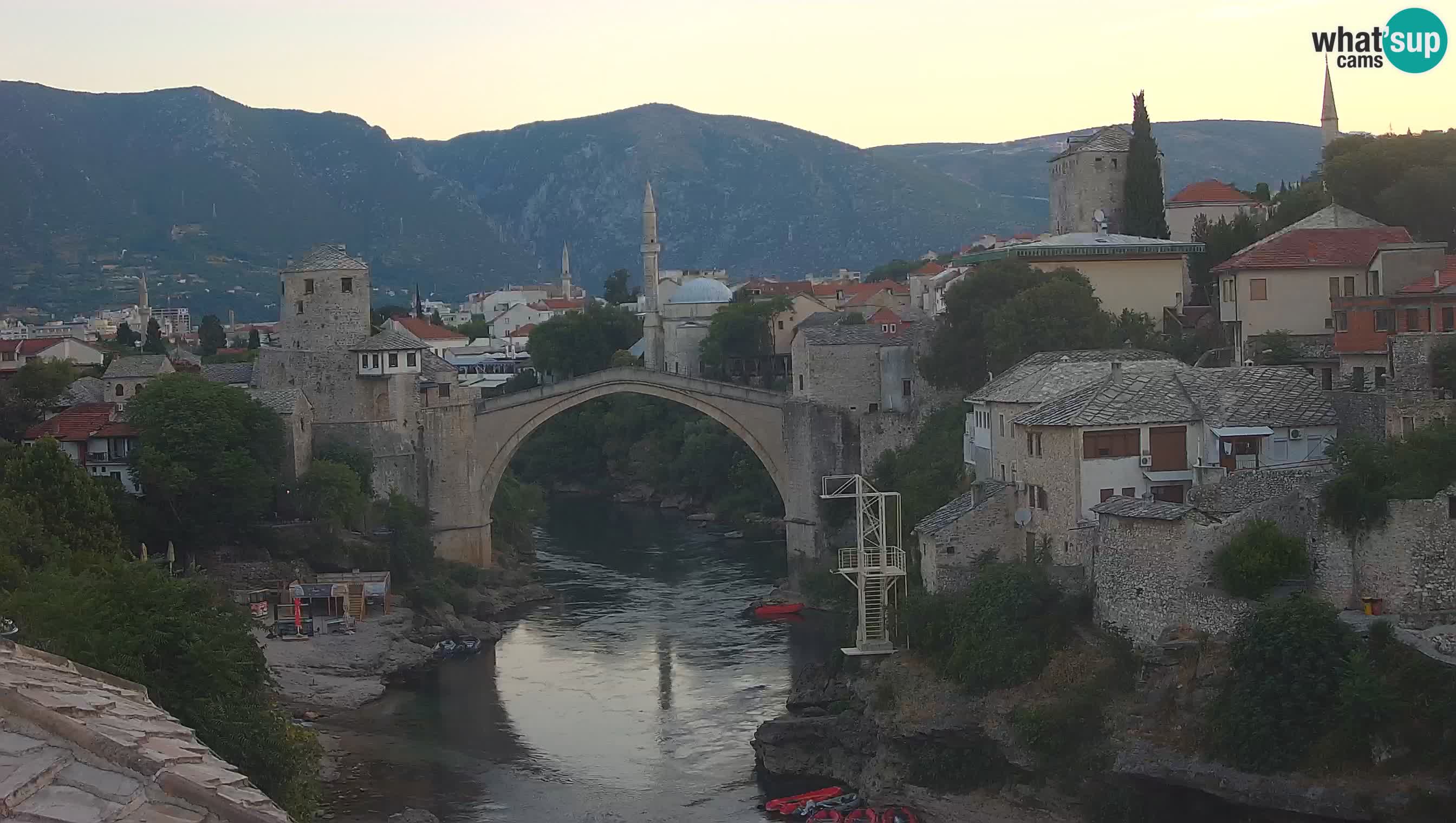 Webcam de Mostar – Le Vieux Pont sur la rivière Neretva