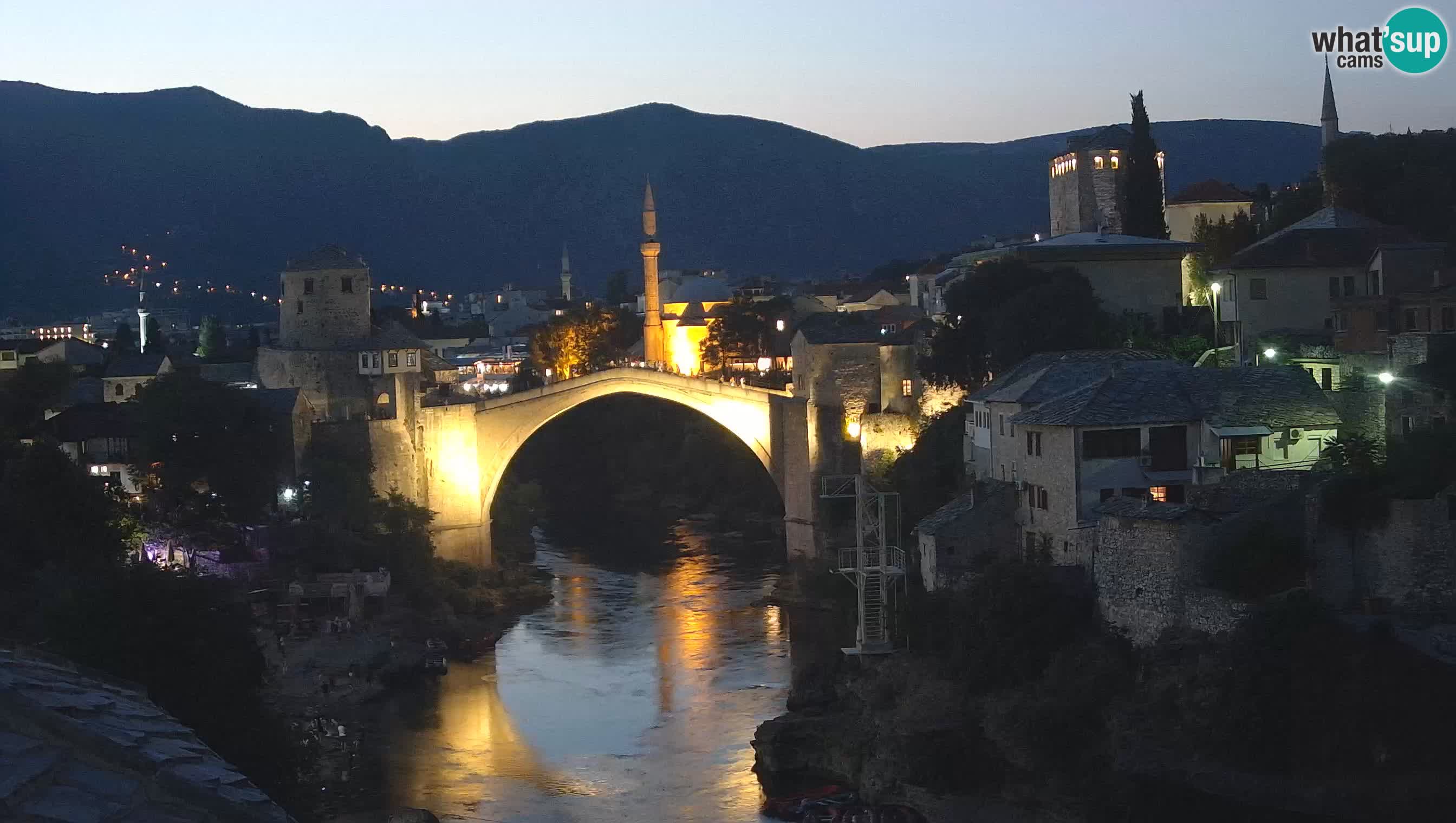 Cámara web de Mostar – El Viejo Puente sobre el río Neretva