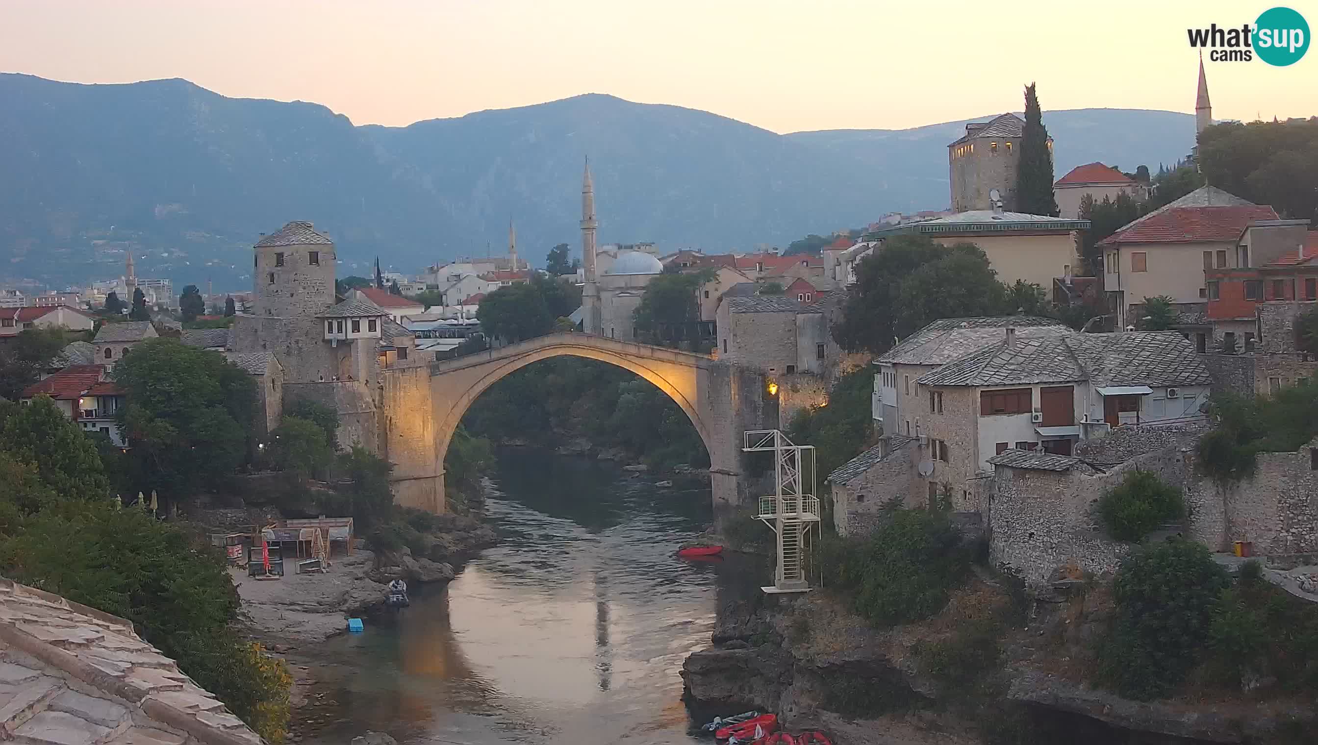 Cámara web de Mostar – El Viejo Puente sobre el río Neretva