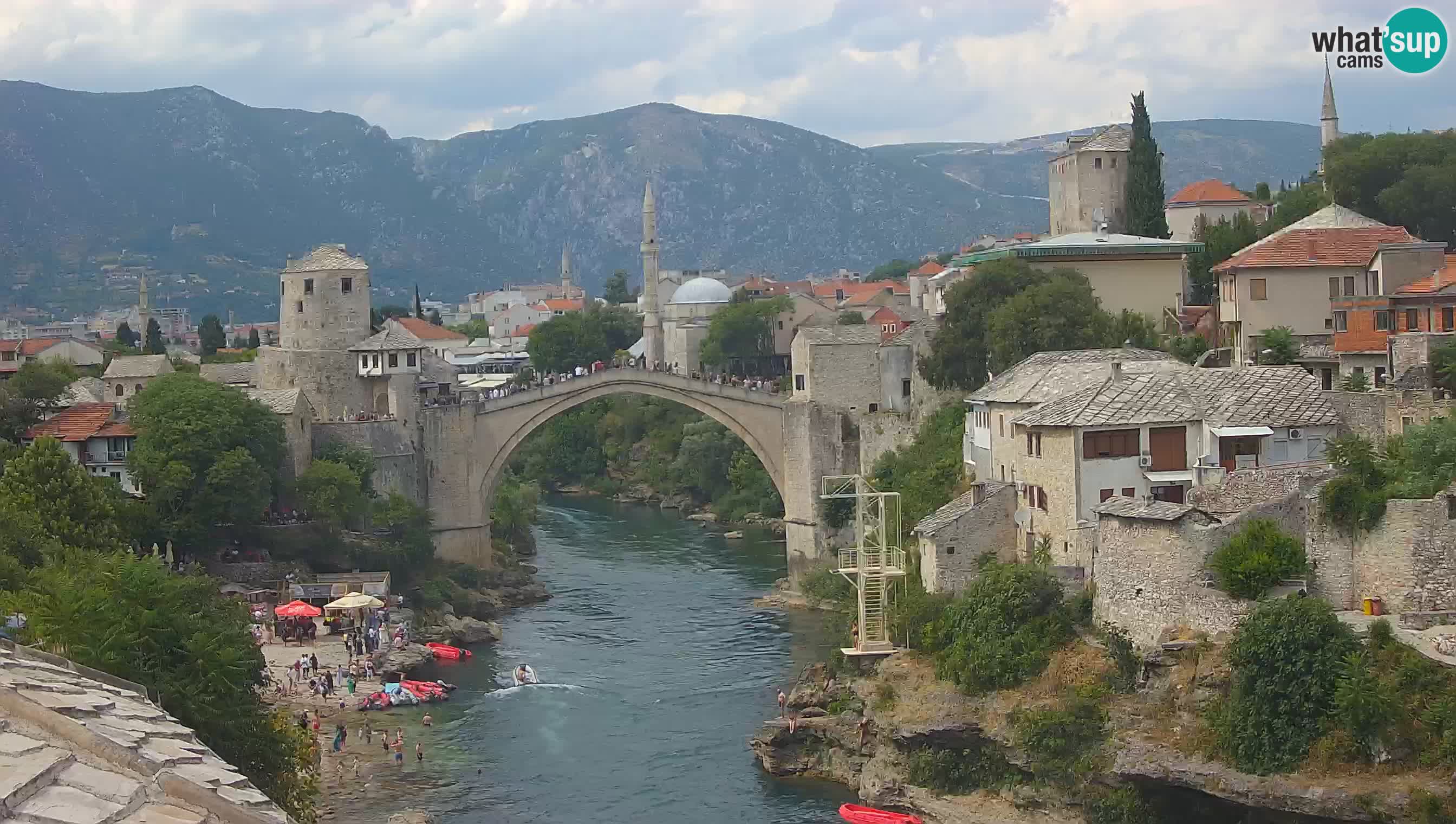 Cámara web de Mostar – El Viejo Puente sobre el río Neretva
