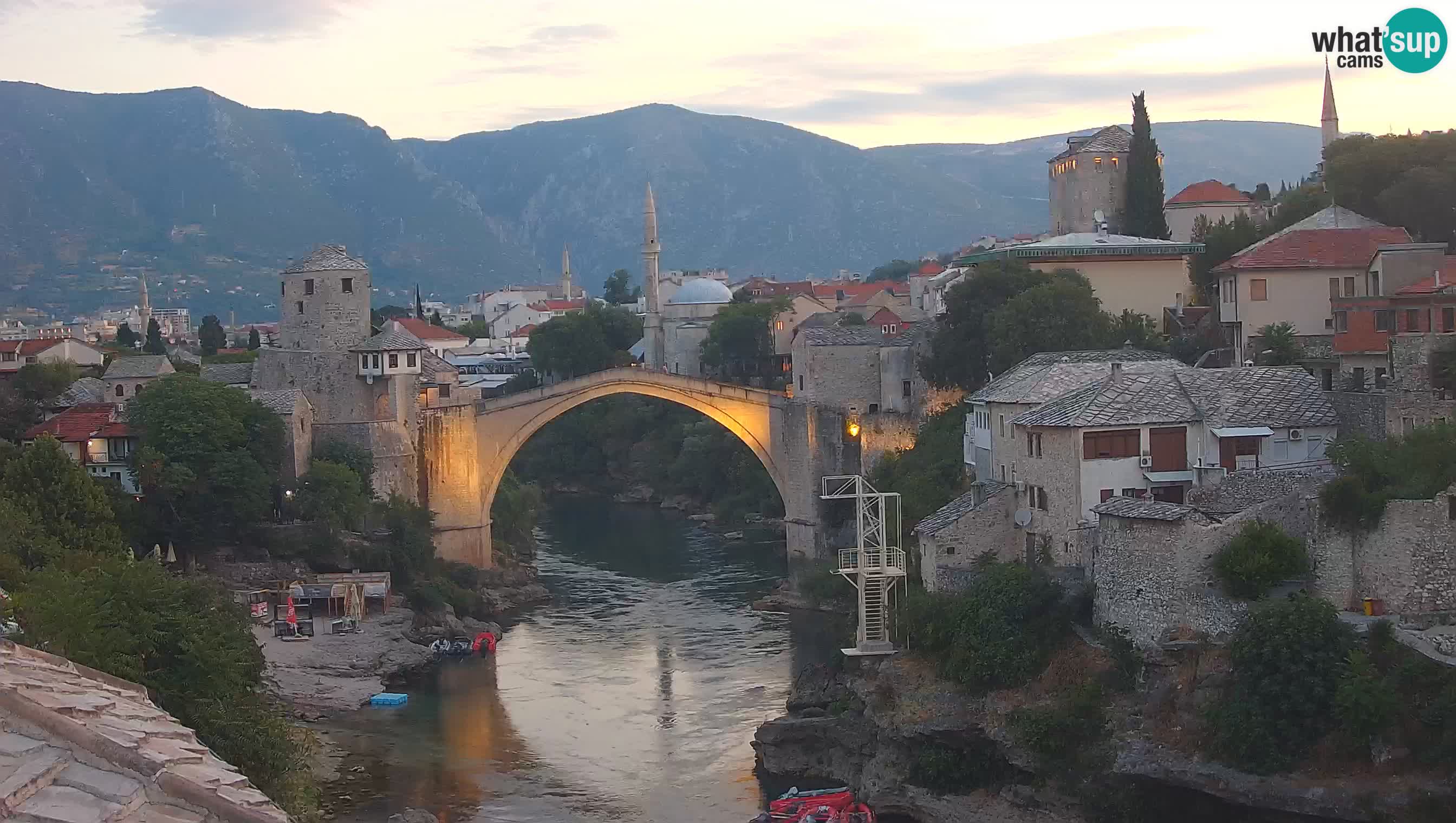 Webcam de Mostar – Le Vieux Pont sur la rivière Neretva
