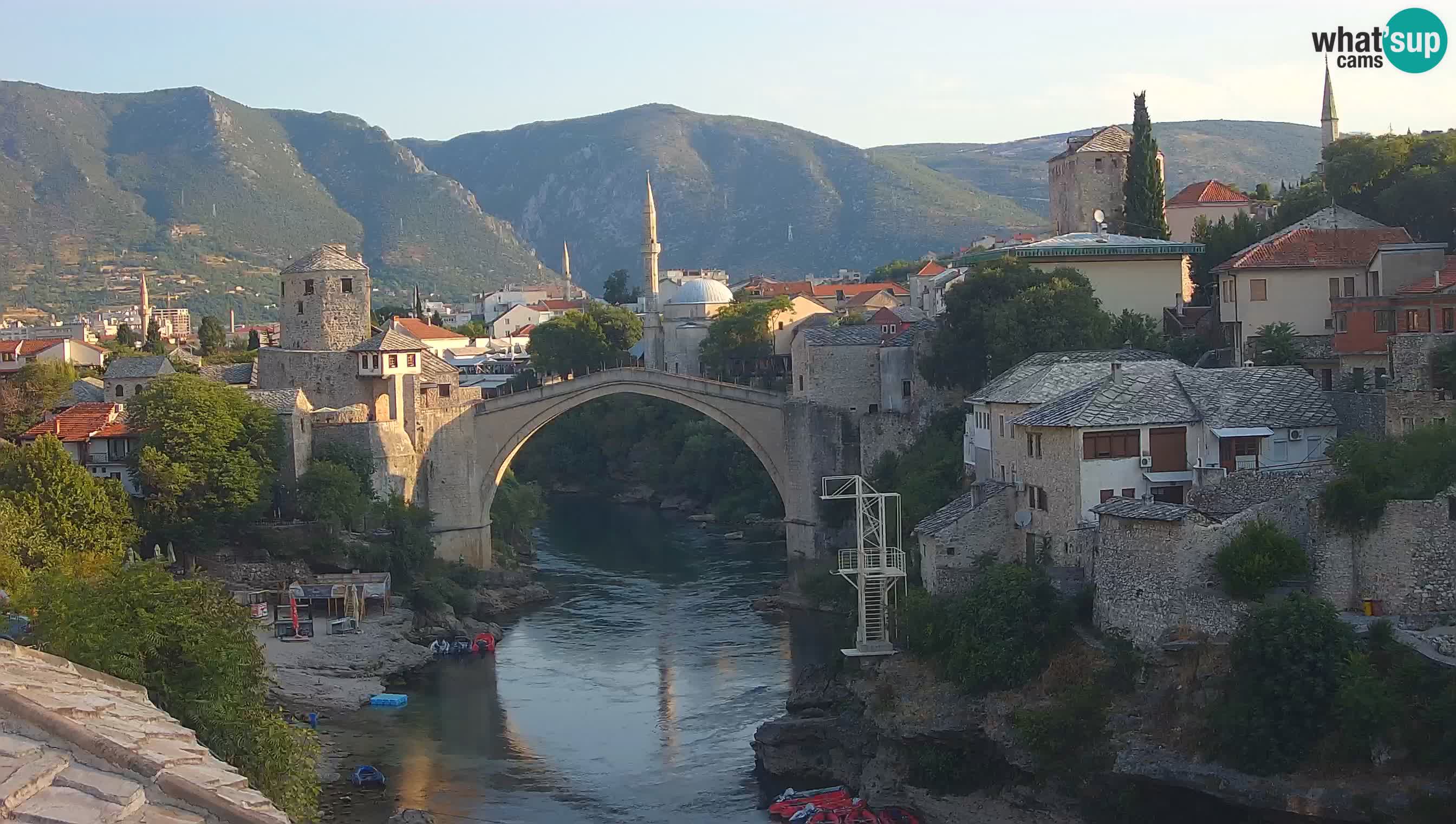 Cámara web de Mostar – El Viejo Puente sobre el río Neretva
