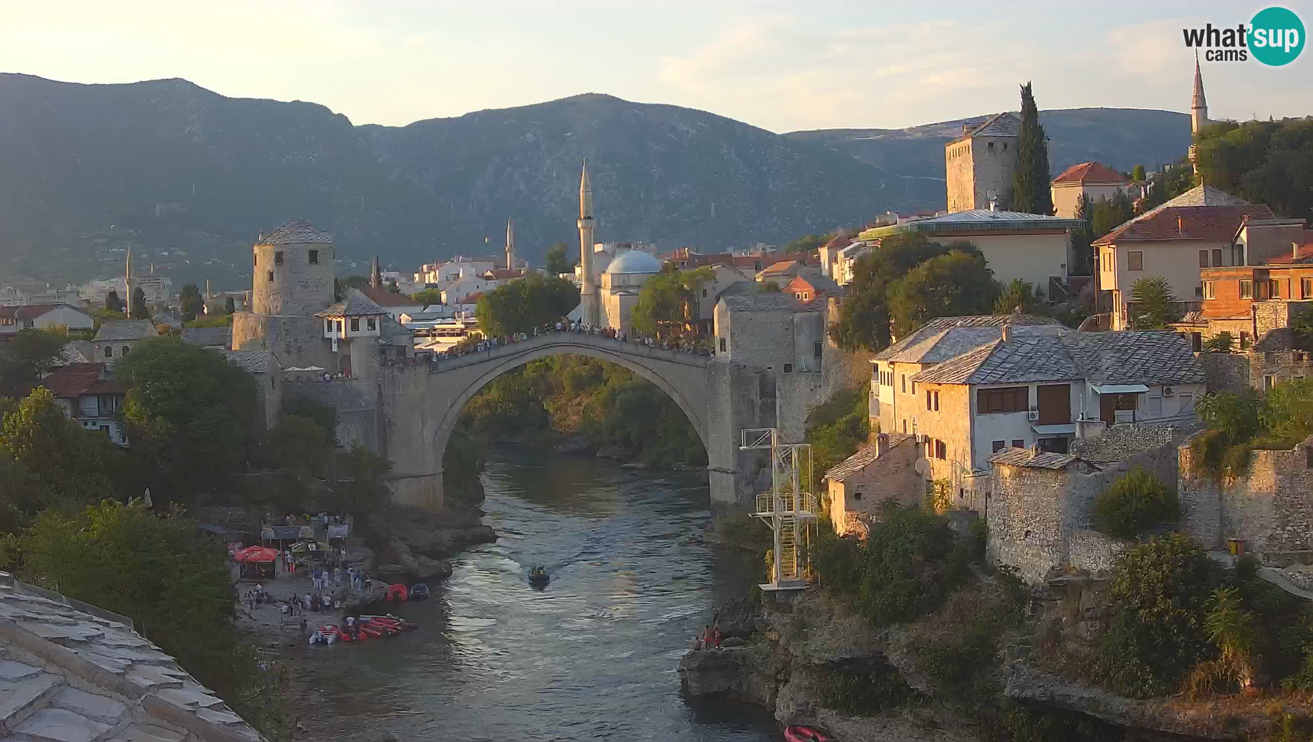 Cámara web de Mostar – El Viejo Puente sobre el río Neretva