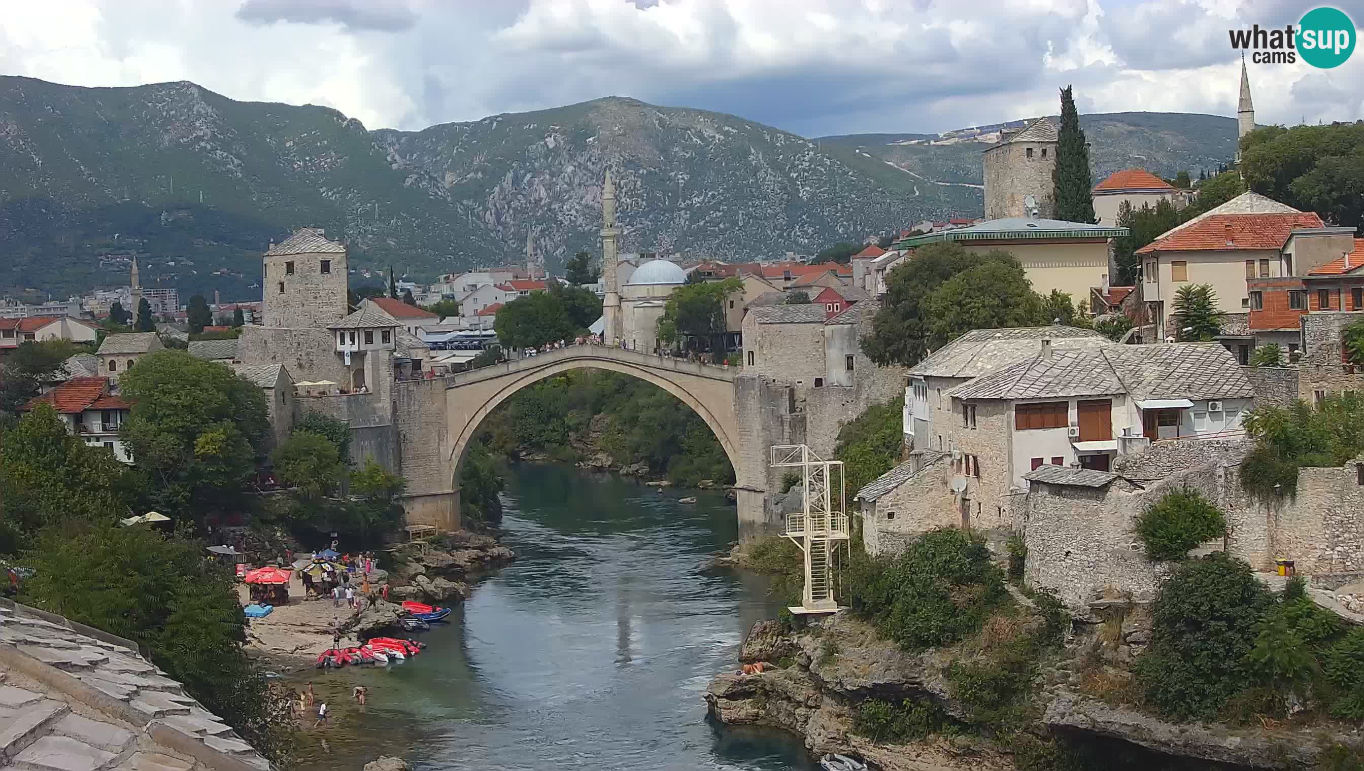 Cámara web de Mostar – El Viejo Puente sobre el río Neretva
