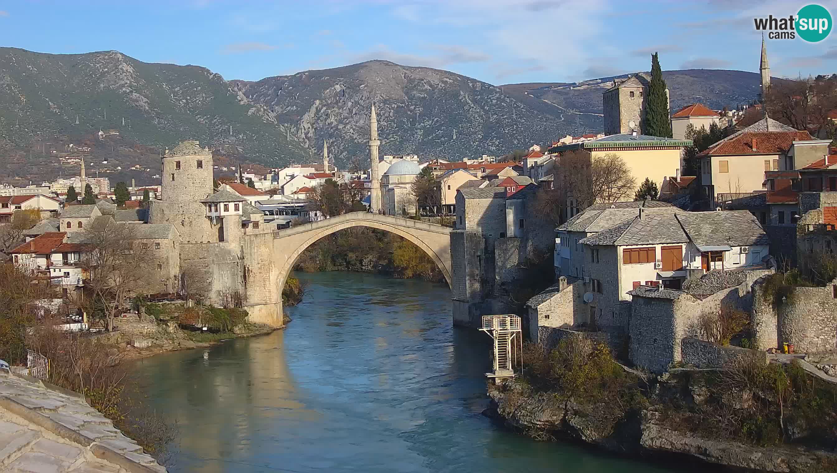 Cámara web de Mostar – El Viejo Puente sobre el río Neretva