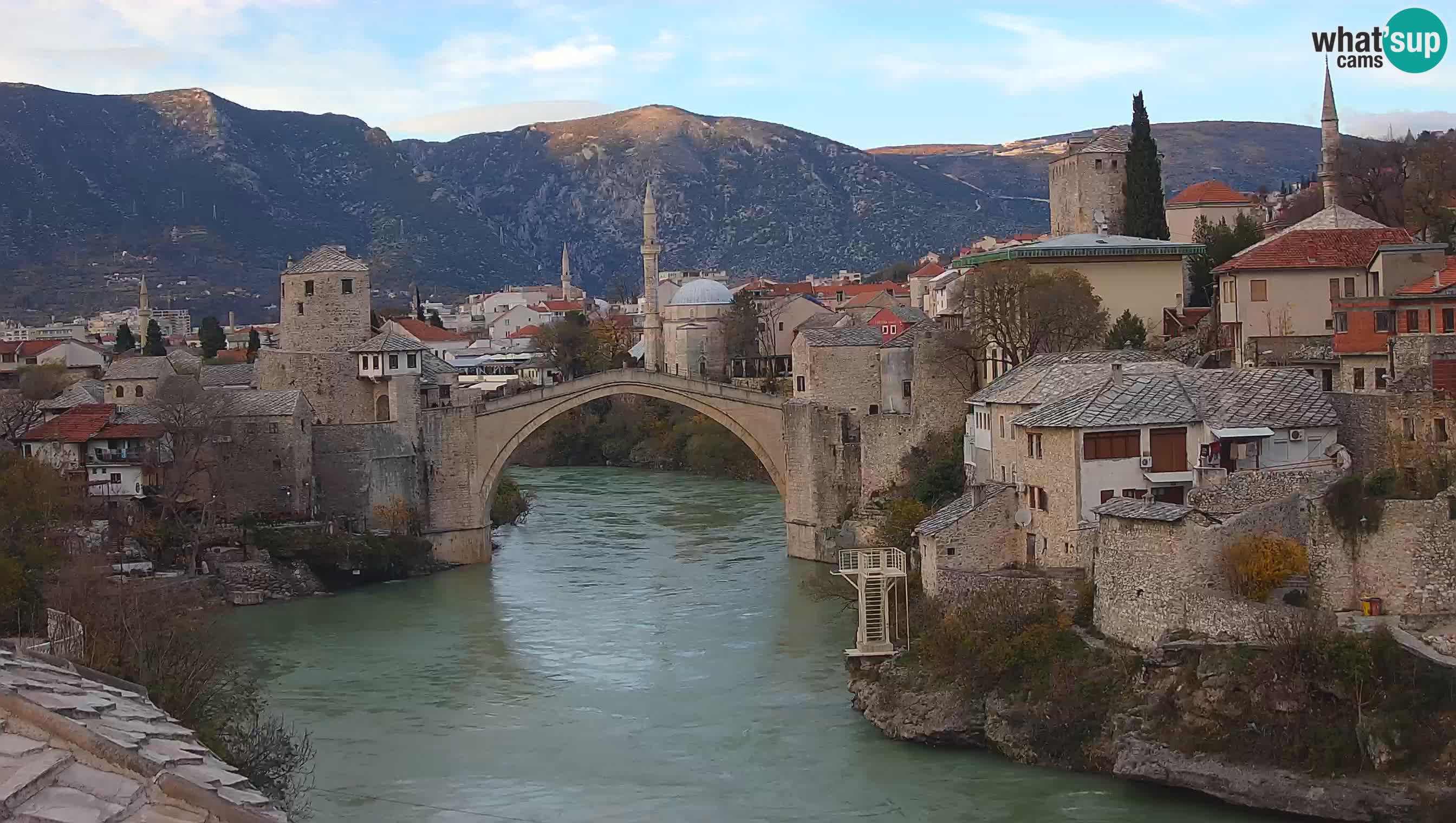 Cámara web de Mostar – El Viejo Puente sobre el río Neretva