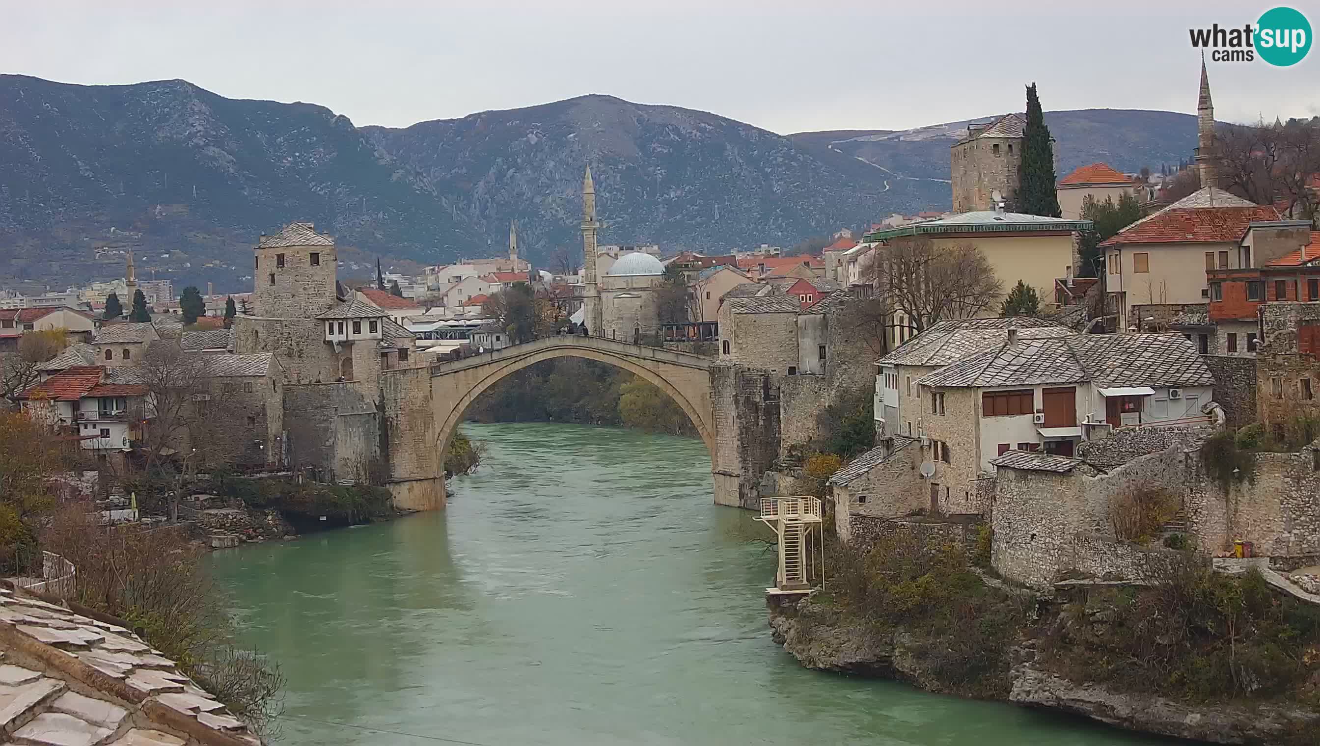 Mostar live – Webcam auf die Alte Brücke (Stari Most) und den Fluss Neretva