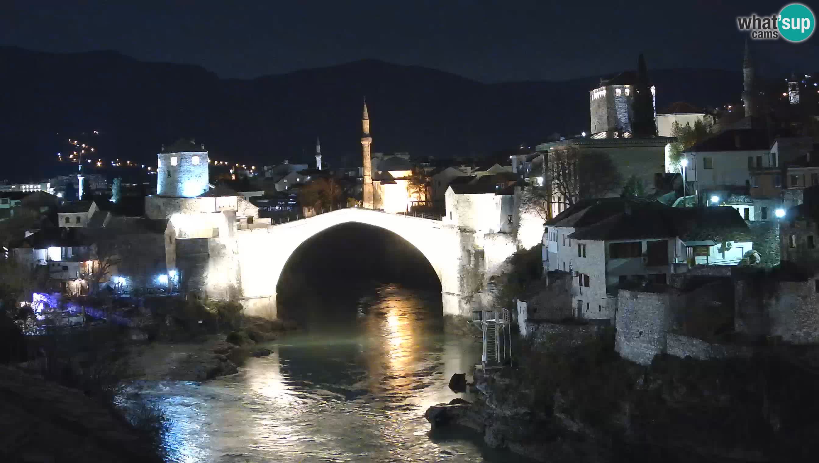 Cámara web de Mostar – El Viejo Puente sobre el río Neretva