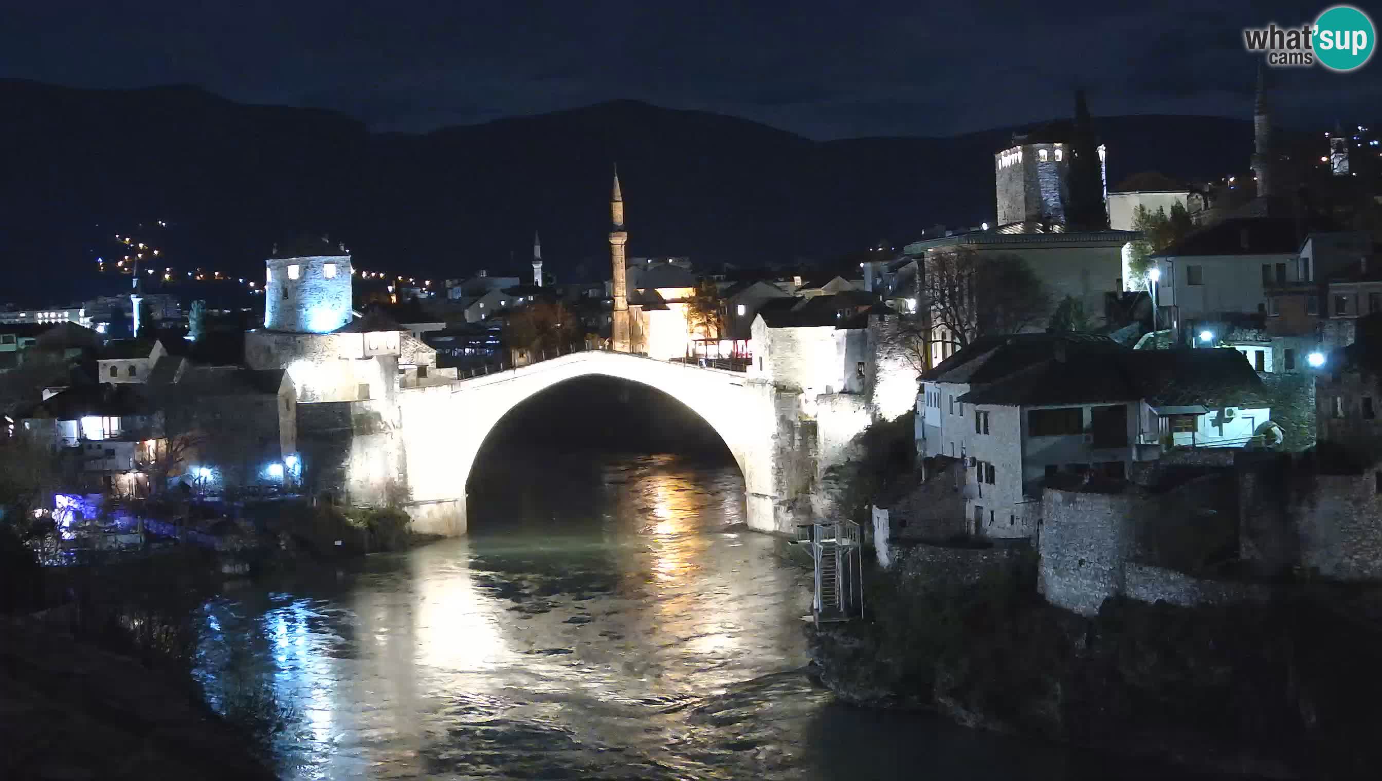 Cámara web de Mostar – El Viejo Puente sobre el río Neretva