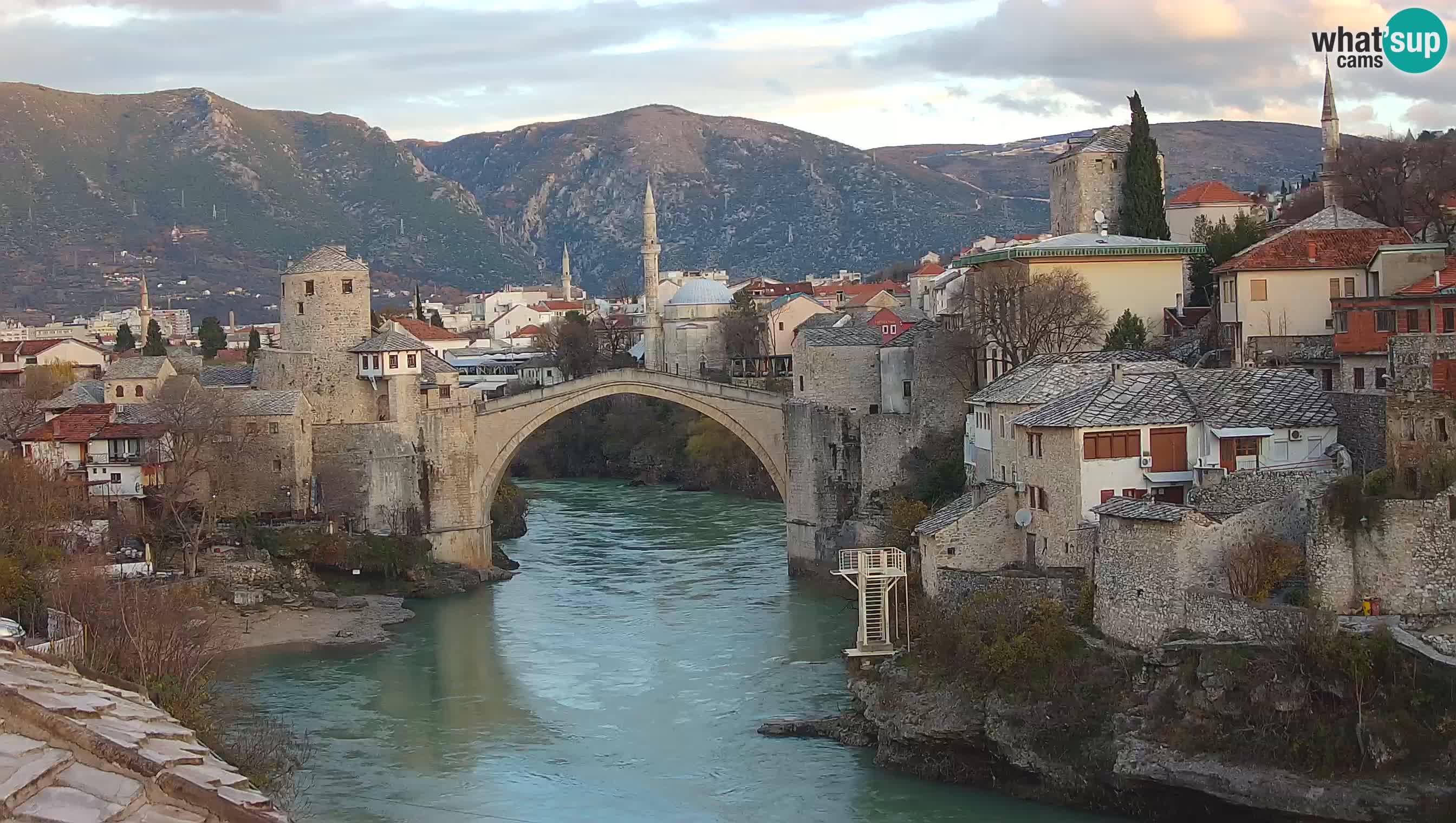 Mostar webcam – LIVE Old Bridge and Neretva river