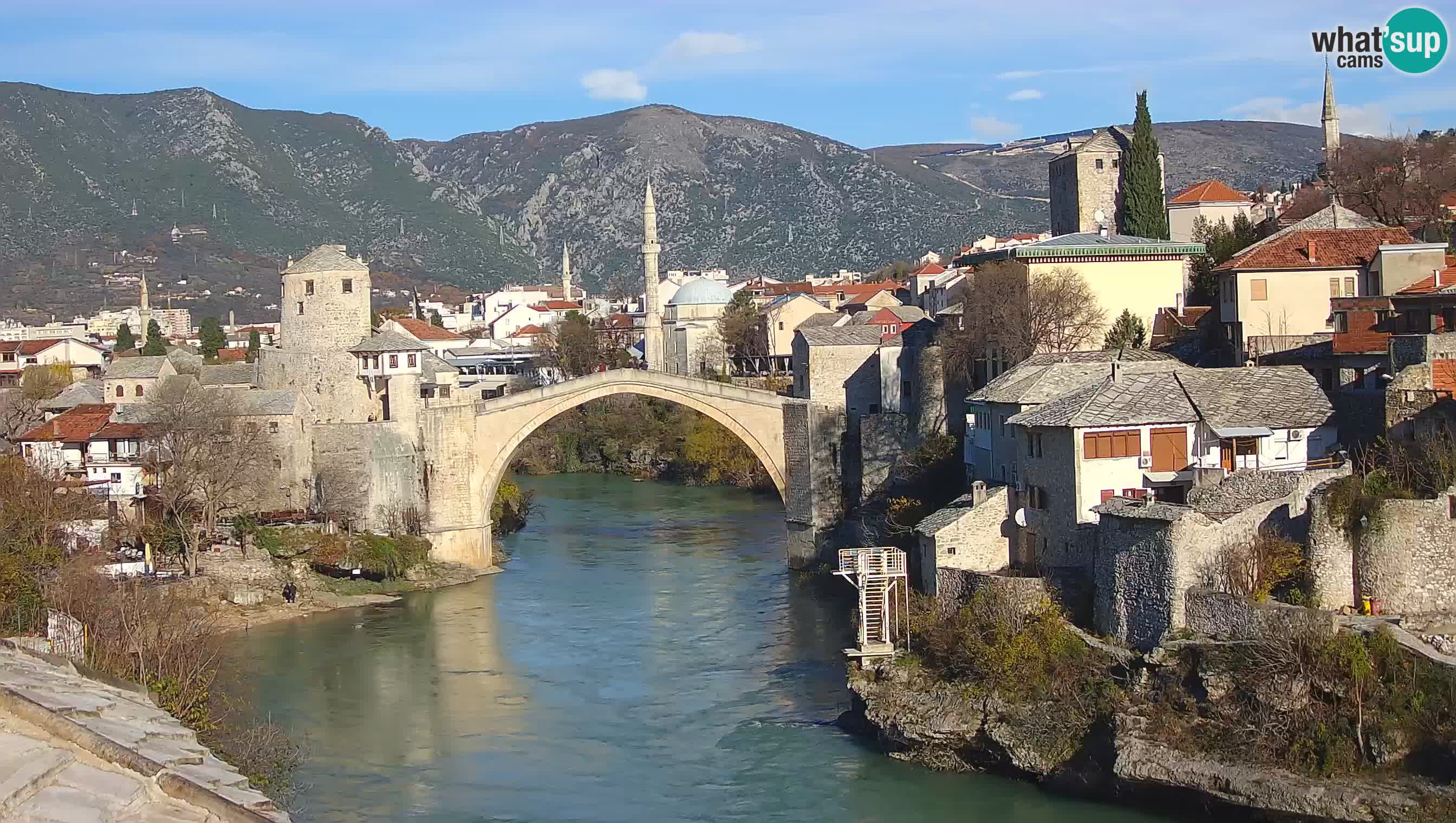 Cámara web de Mostar – El Viejo Puente sobre el río Neretva