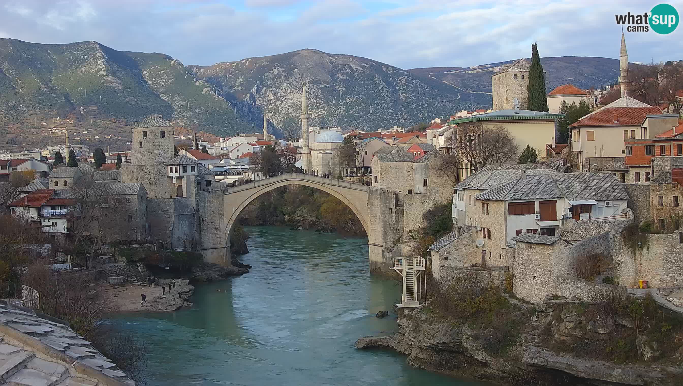 Cámara web de Mostar – El Viejo Puente sobre el río Neretva