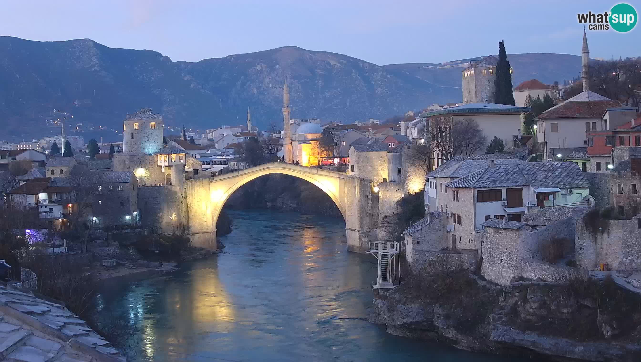 Webcam de Mostar – Le Vieux Pont sur la rivière Neretva