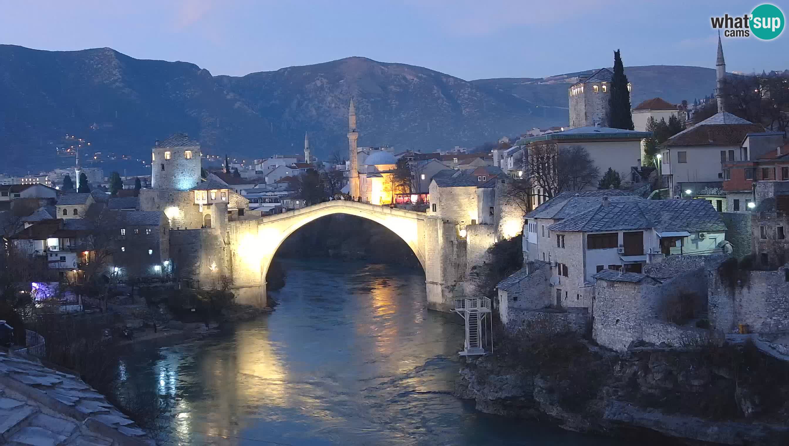 Webcam de Mostar – Le Vieux Pont sur la rivière Neretva