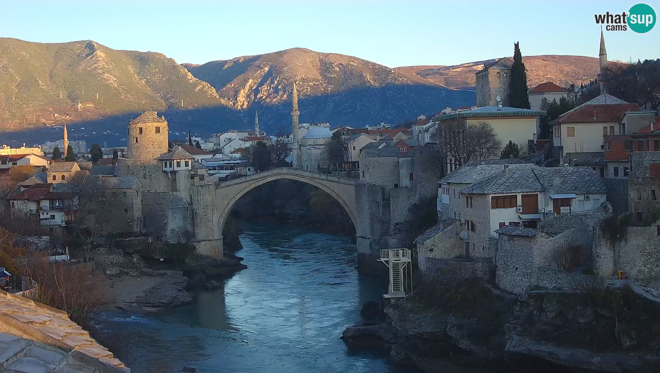 Mostar live – Webcam auf die Alte Brücke (Stari Most) und den Fluss Neretva