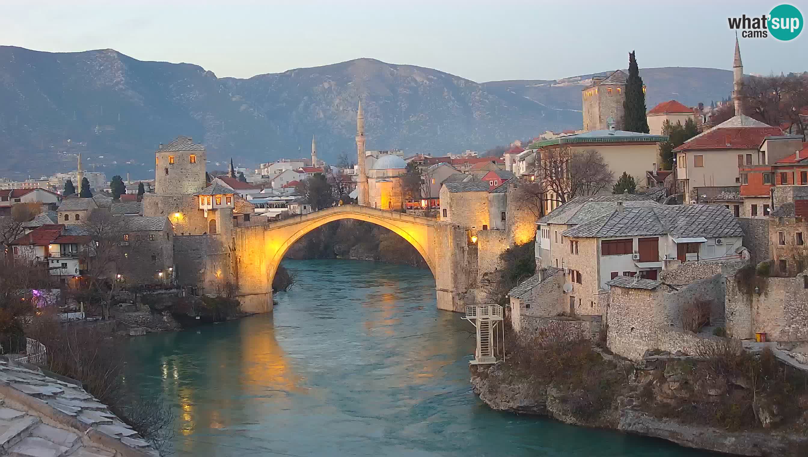 Mostar live – Webcam auf die Alte Brücke (Stari Most) und den Fluss Neretva