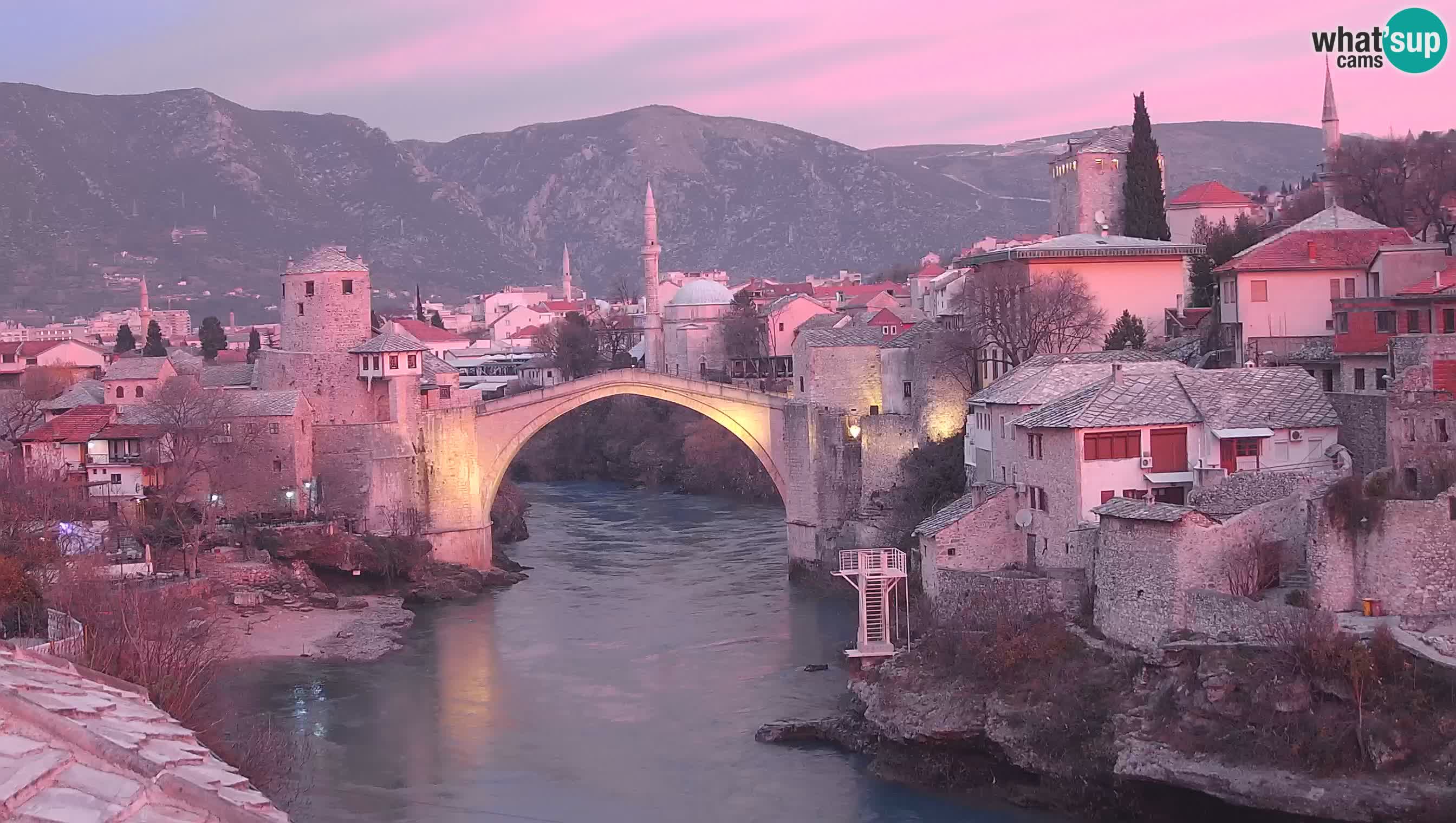 Mostar live – Webcam auf die Alte Brücke (Stari Most) und den Fluss Neretva