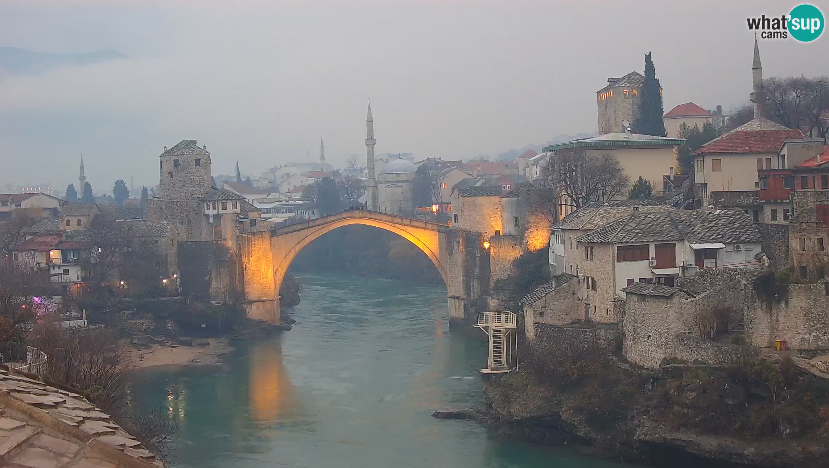 Cámara web de Mostar – El Viejo Puente sobre el río Neretva