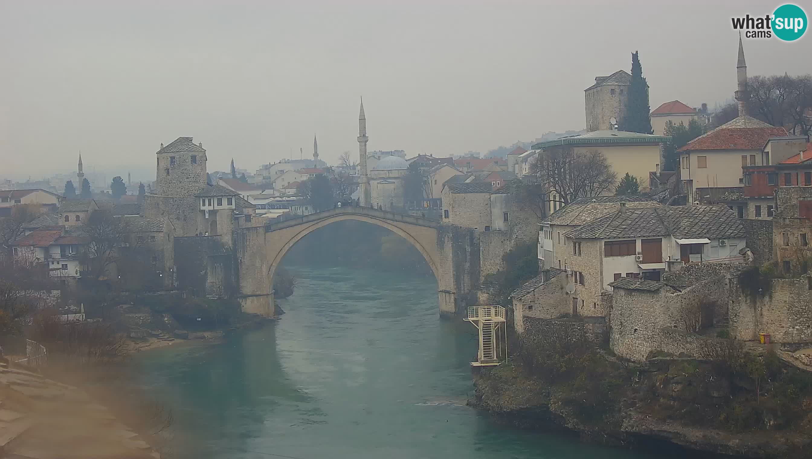 Cámara web de Mostar – El Viejo Puente sobre el río Neretva