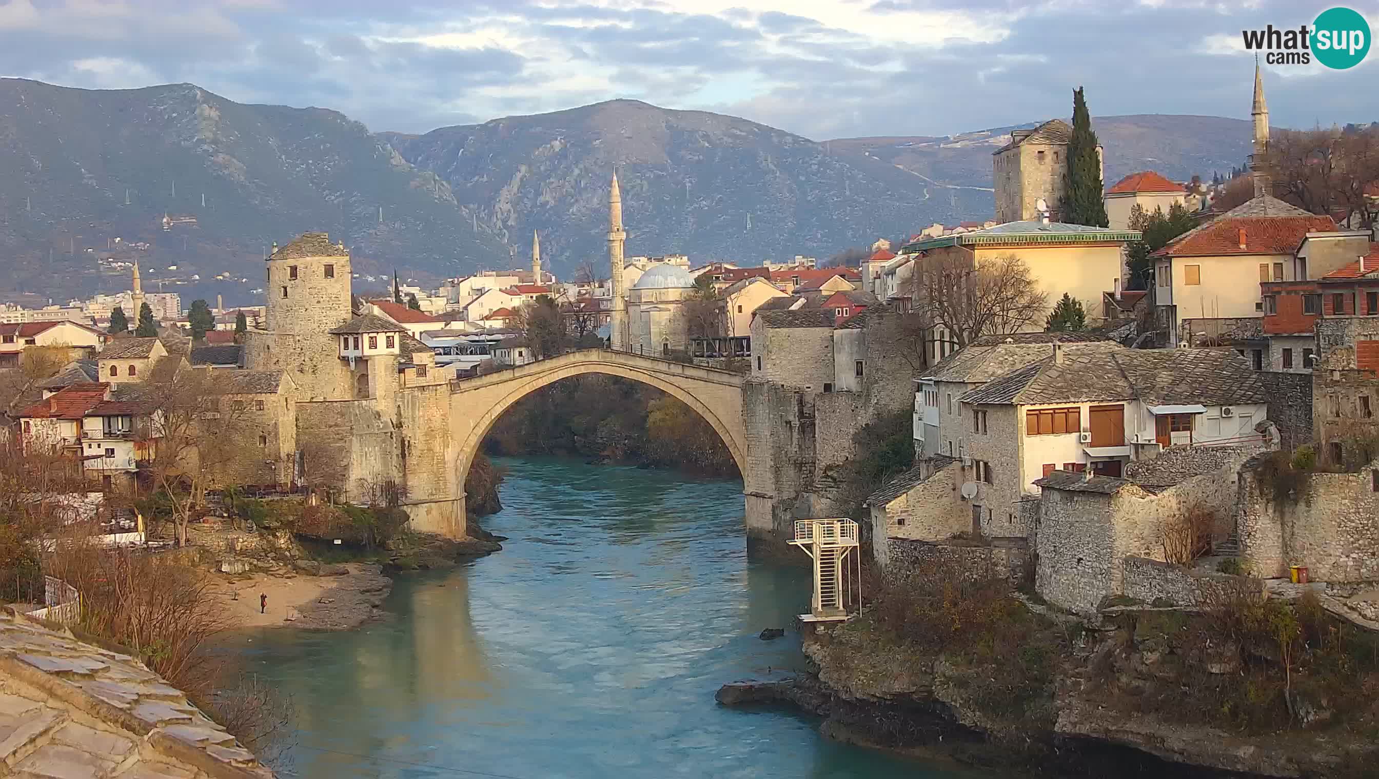 Mostar webcam – LIVE Old Bridge and Neretva river