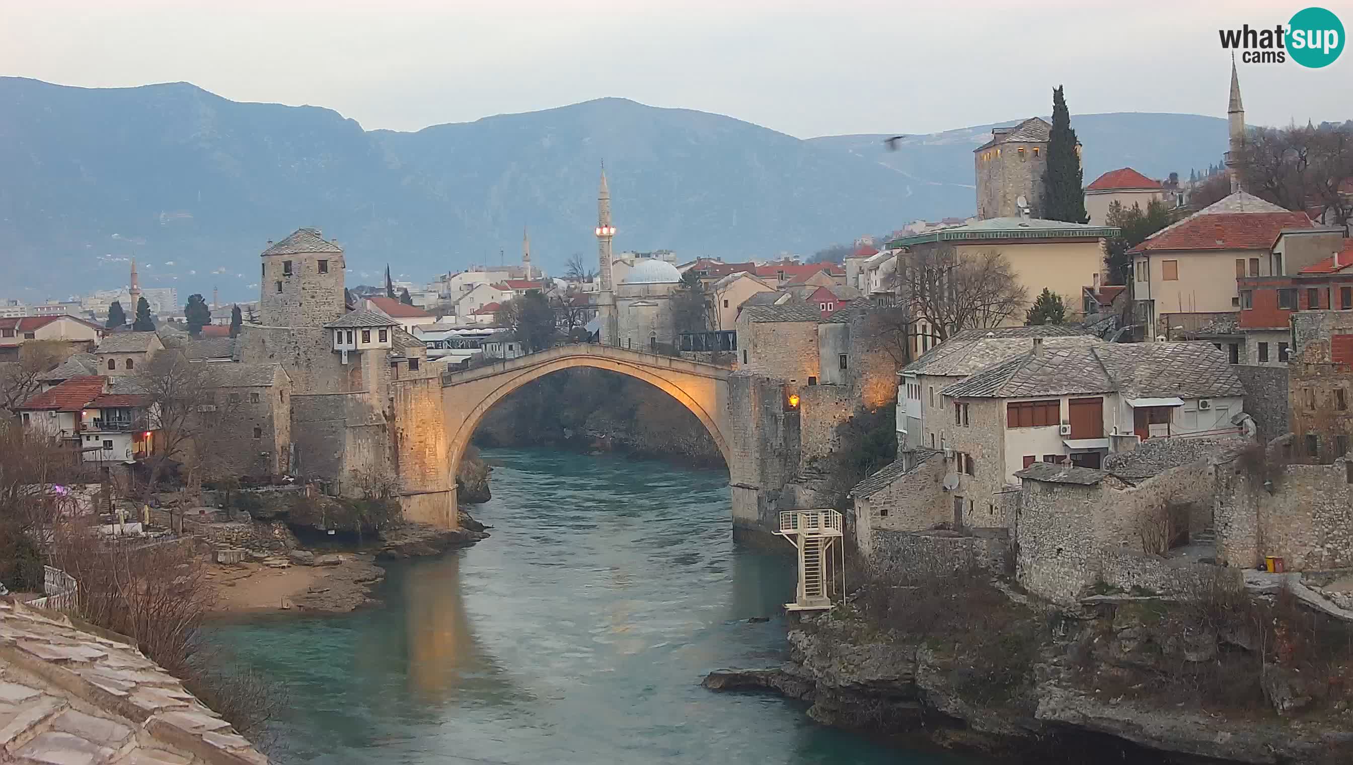 Mostar live – Webcam auf die Alte Brücke (Stari Most) und den Fluss Neretva