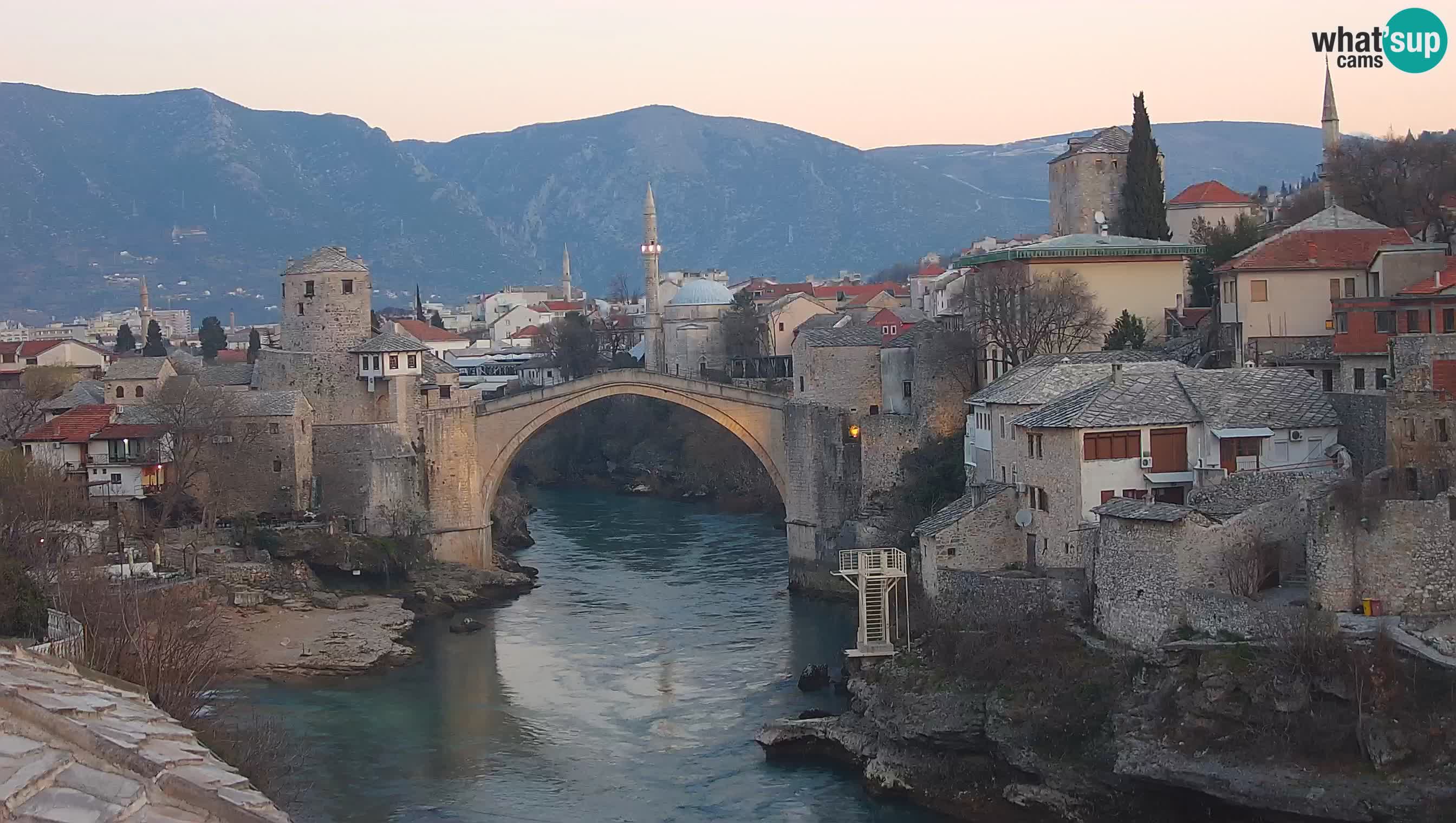 Live Webcam of Mostar – Stari Most (Old Bridge) and Neretva River