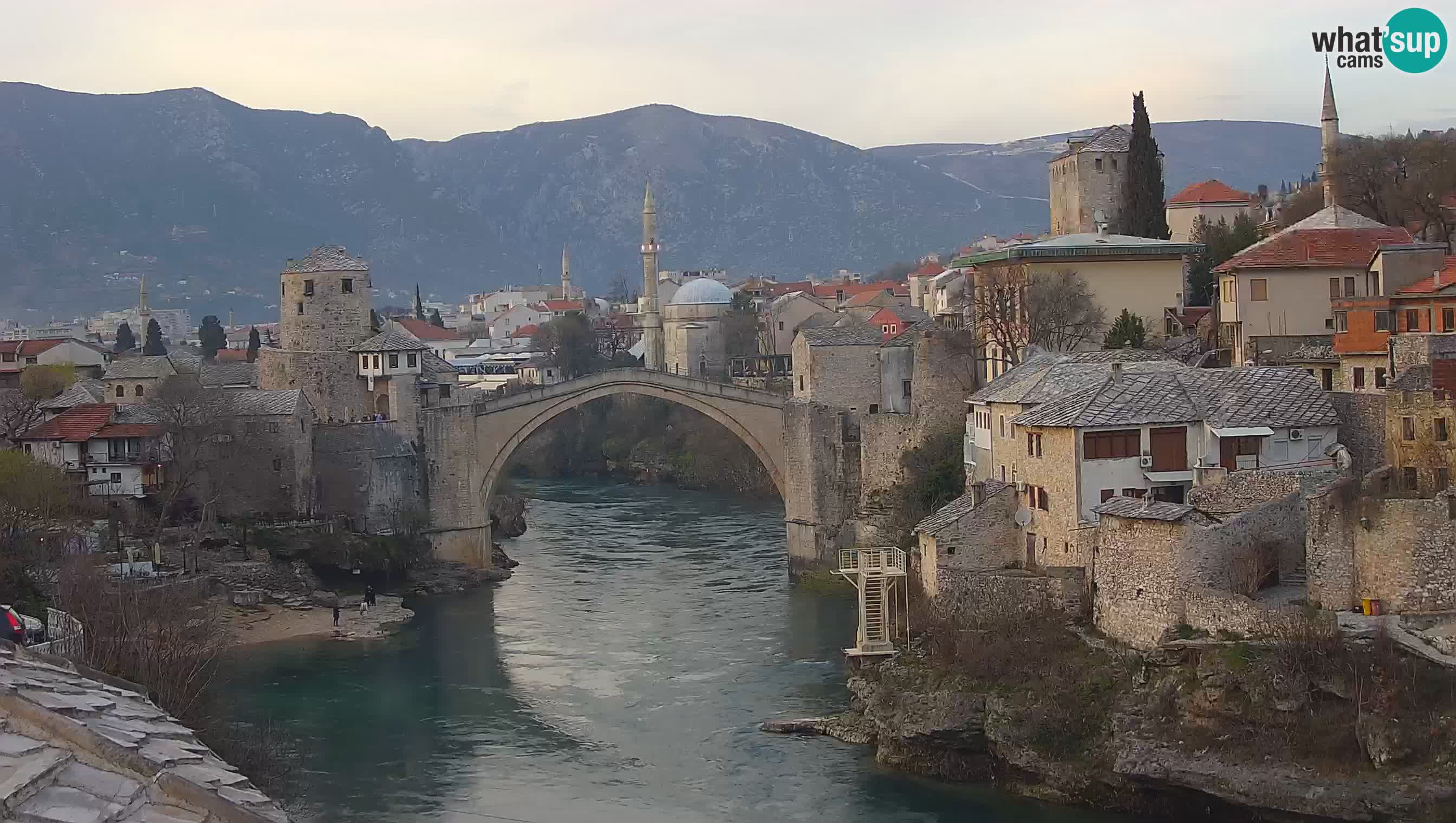 Mostar live – Webcam auf die Alte Brücke (Stari Most) und den Fluss Neretva